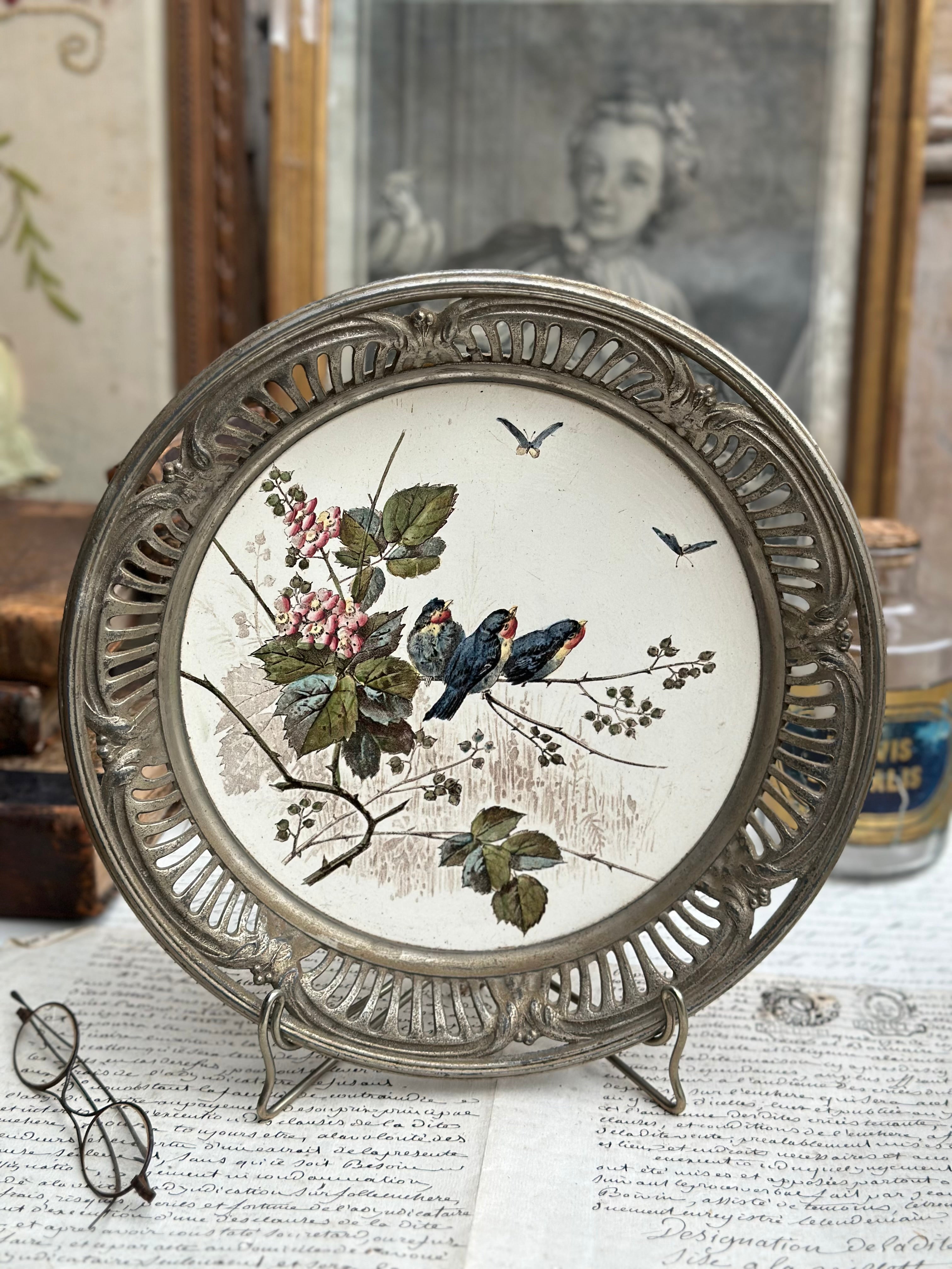 Assiette décorative polychrome Sarreguemines Printemps