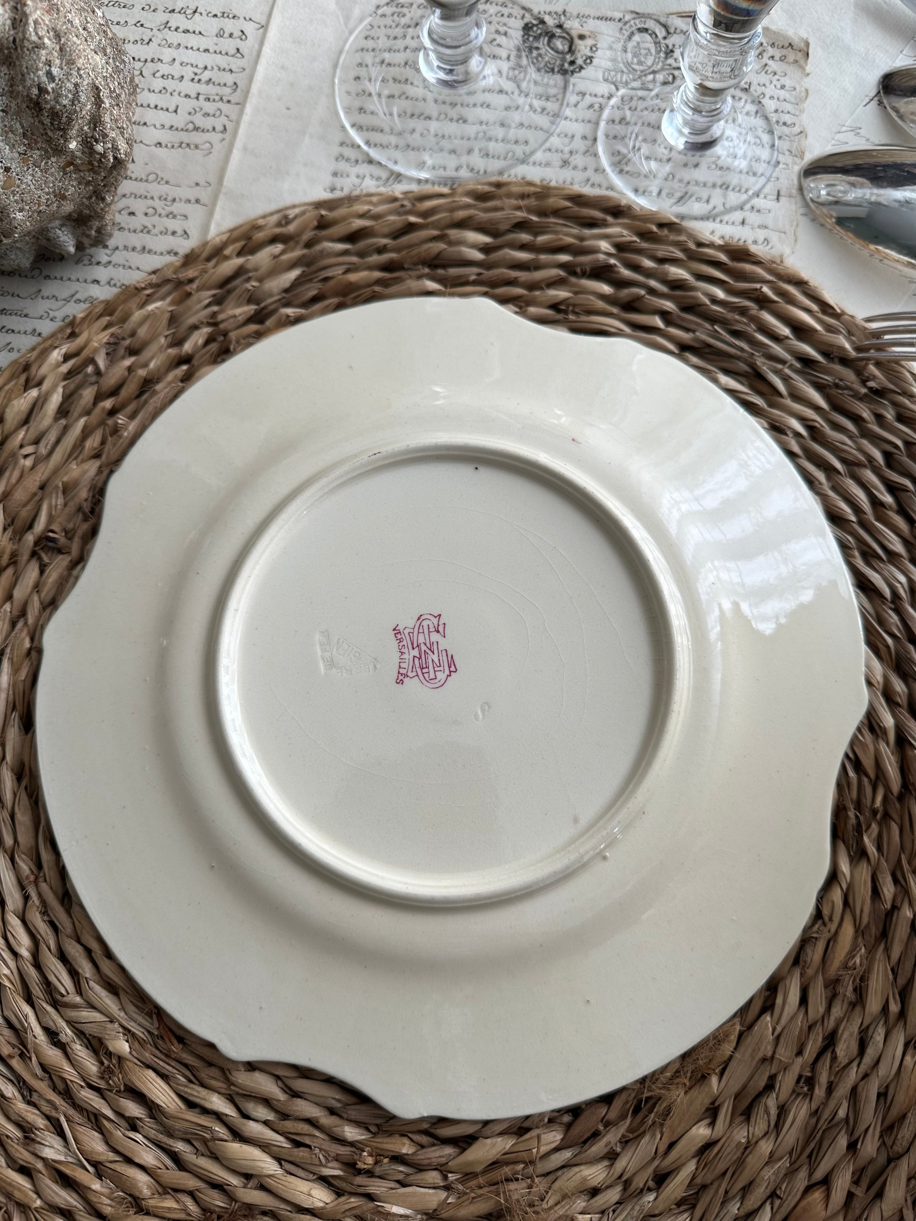 Polychrome Gien dessert plate Versailles model