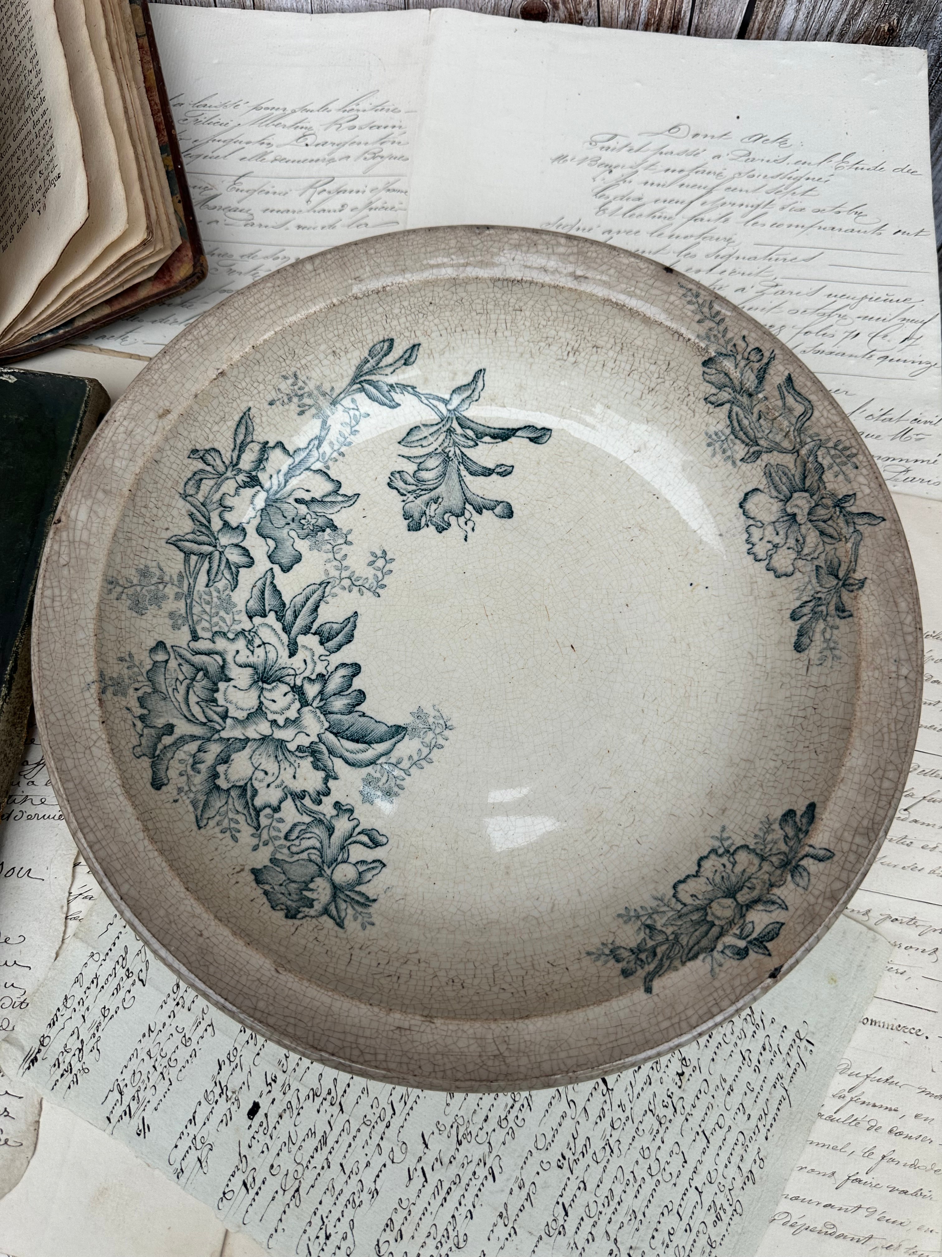 Patinated ironstone deep dish