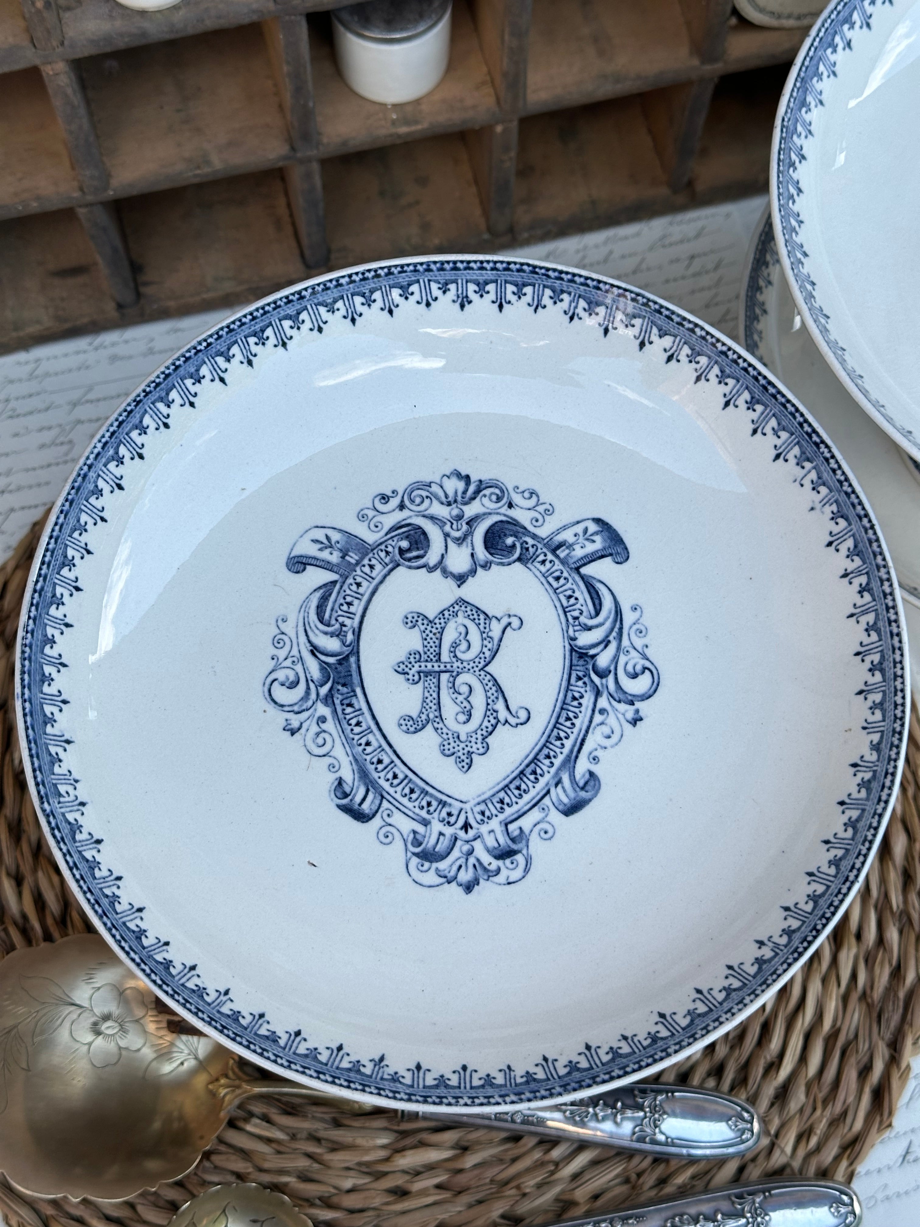 Compote dish, ironstone, Vermont F