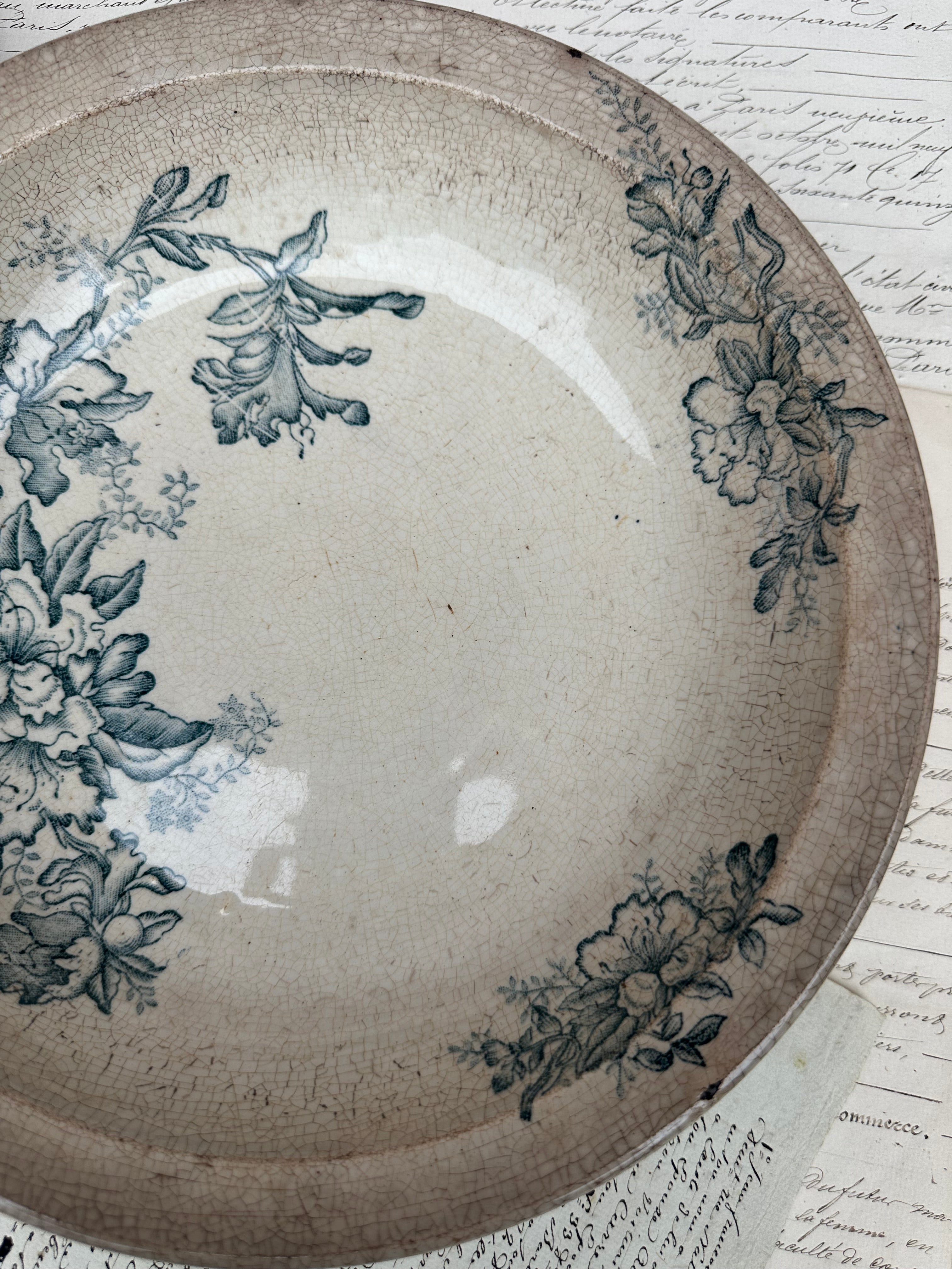 Patinated ironstone deep dish