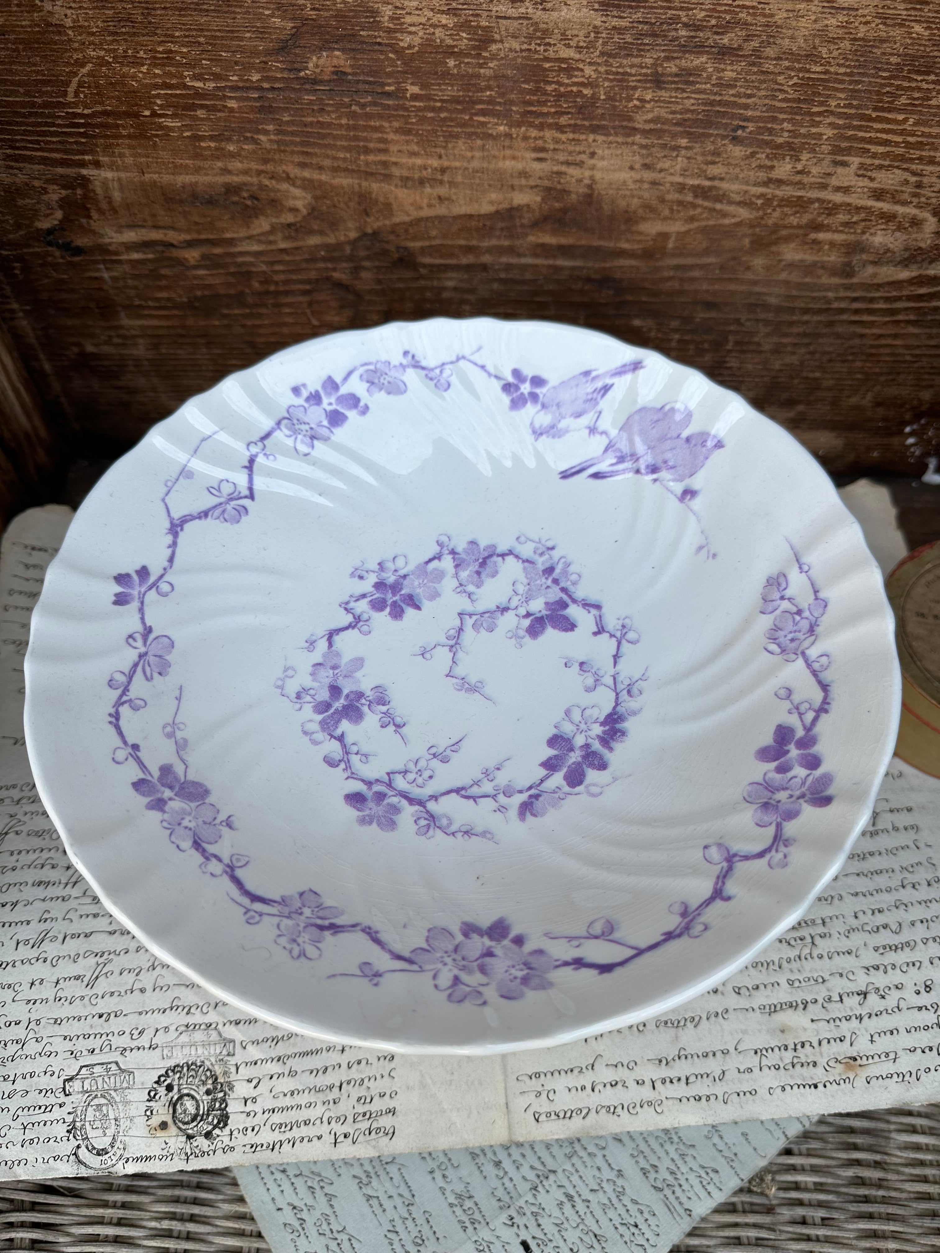 Reserved M - Longwy mauve dinnerware pieces
