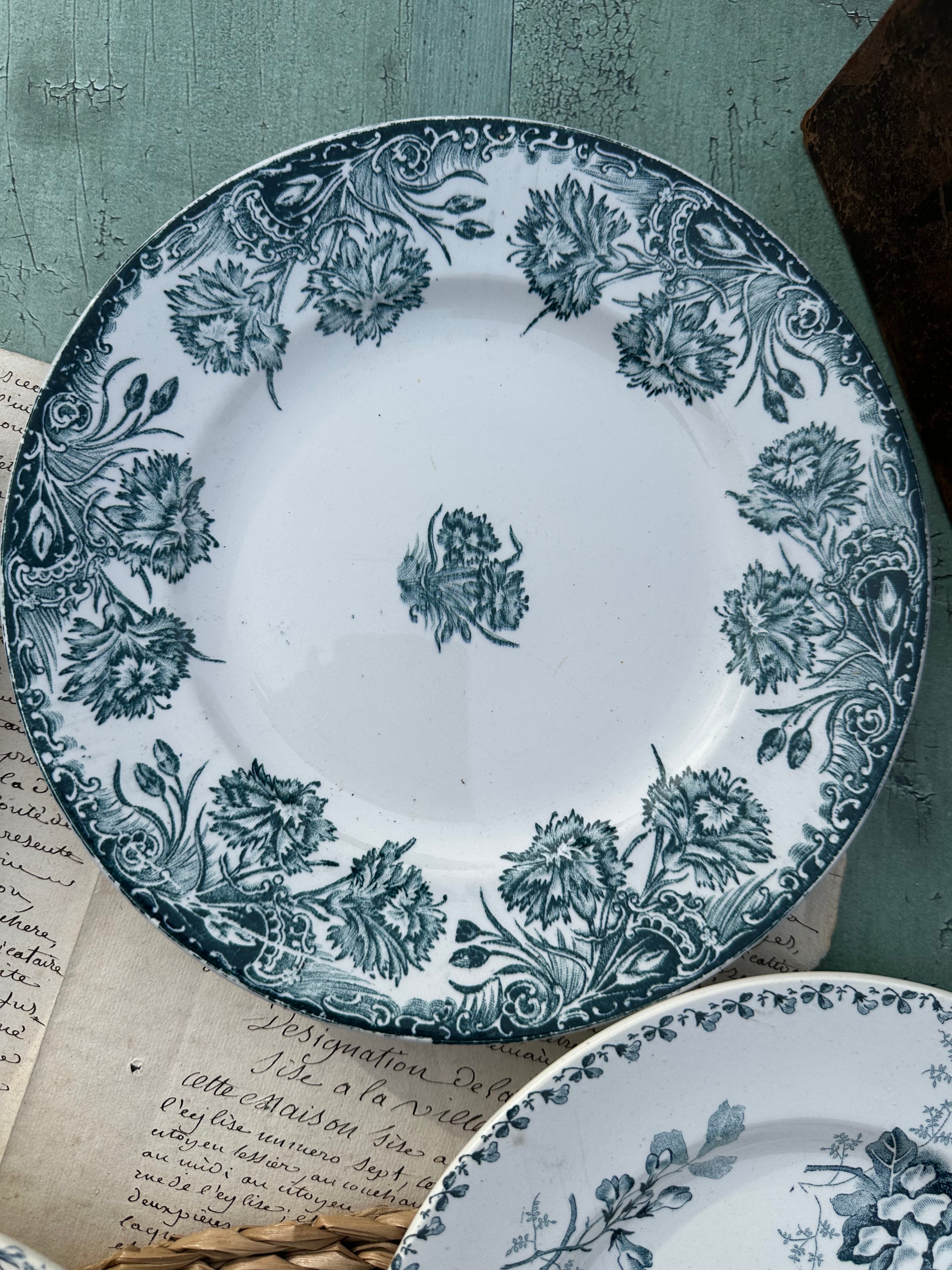 I. Set of 6 mismatched ironstone dinner plates