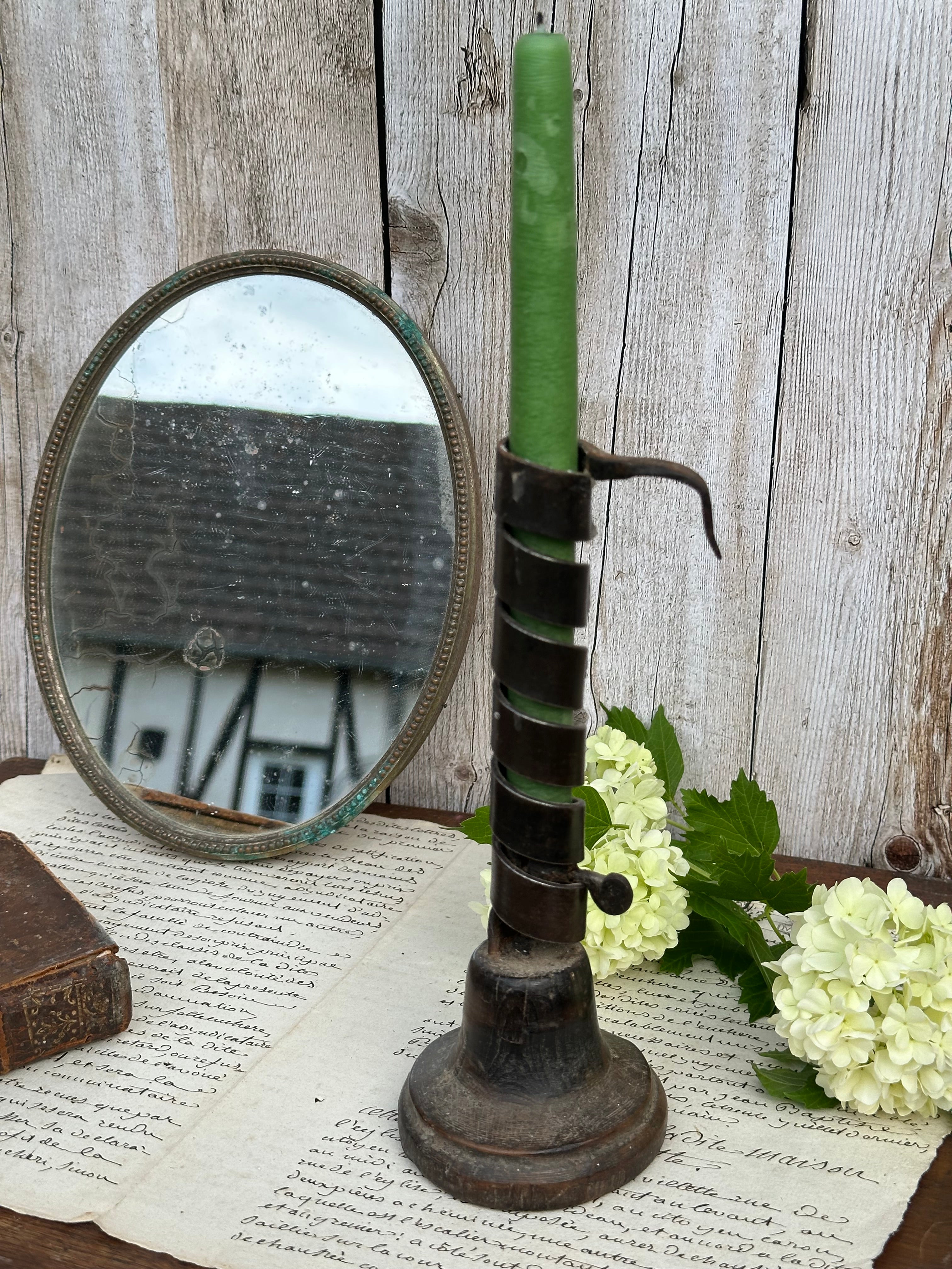 Rat de cave, bougeoir en fer forgé et bois - XVIII / XIXème