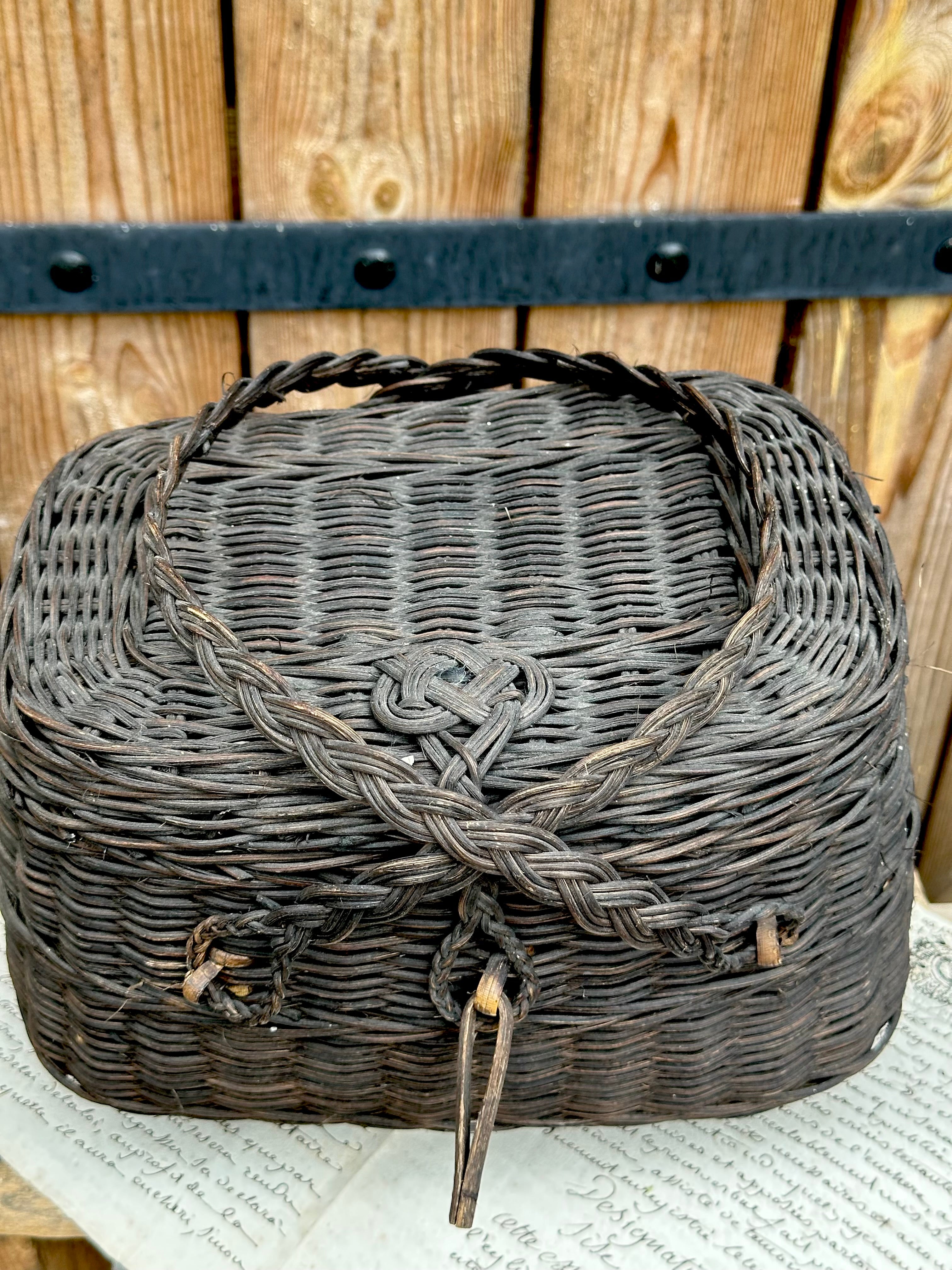 Paire de paniers en bois noirci fin XIXème