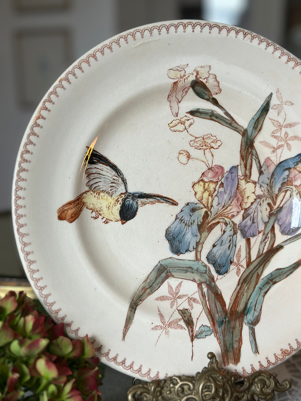 Assiette polychrome Longwy Oiseau