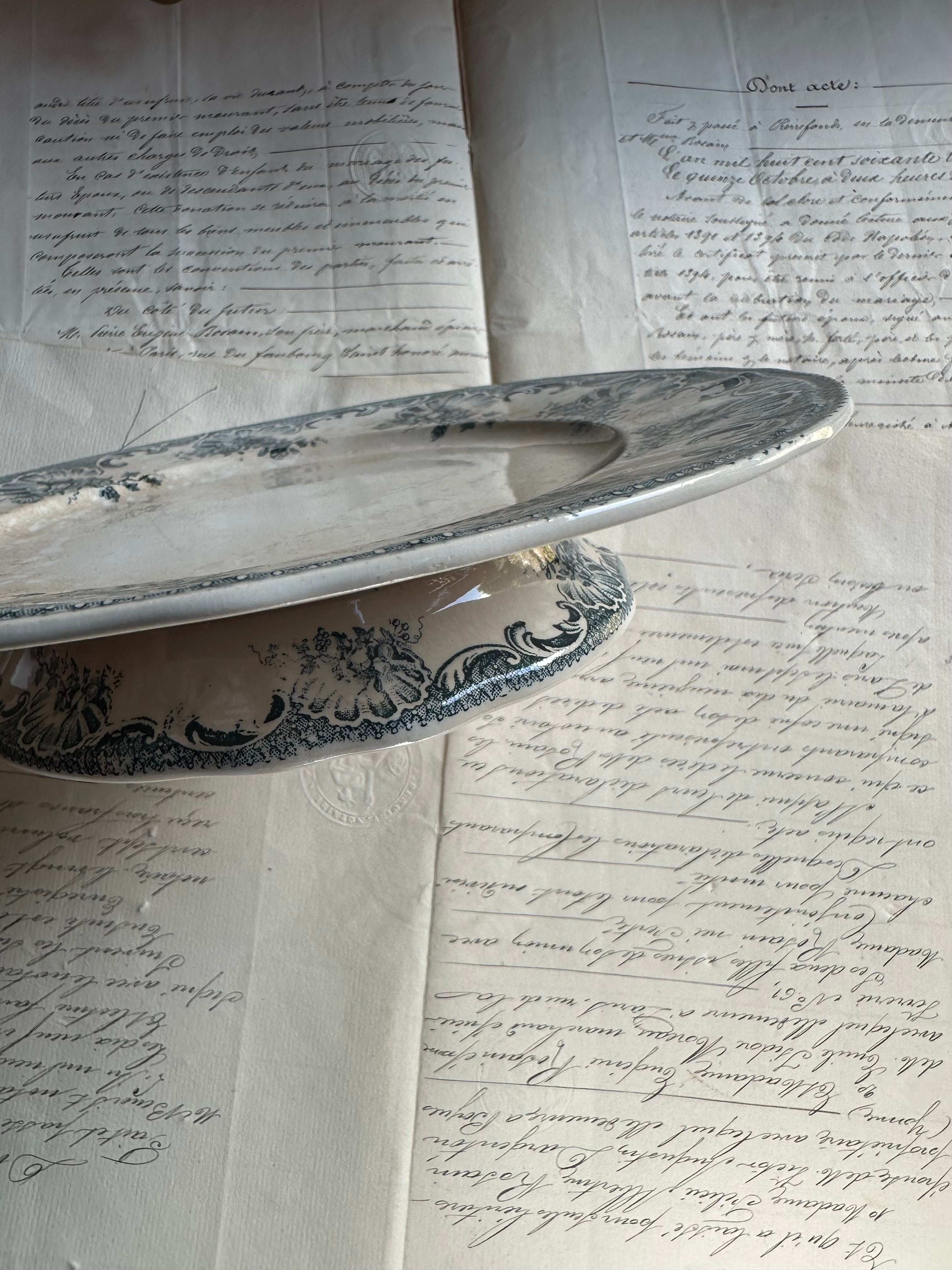 St. Amand compote dish, La Vallière model