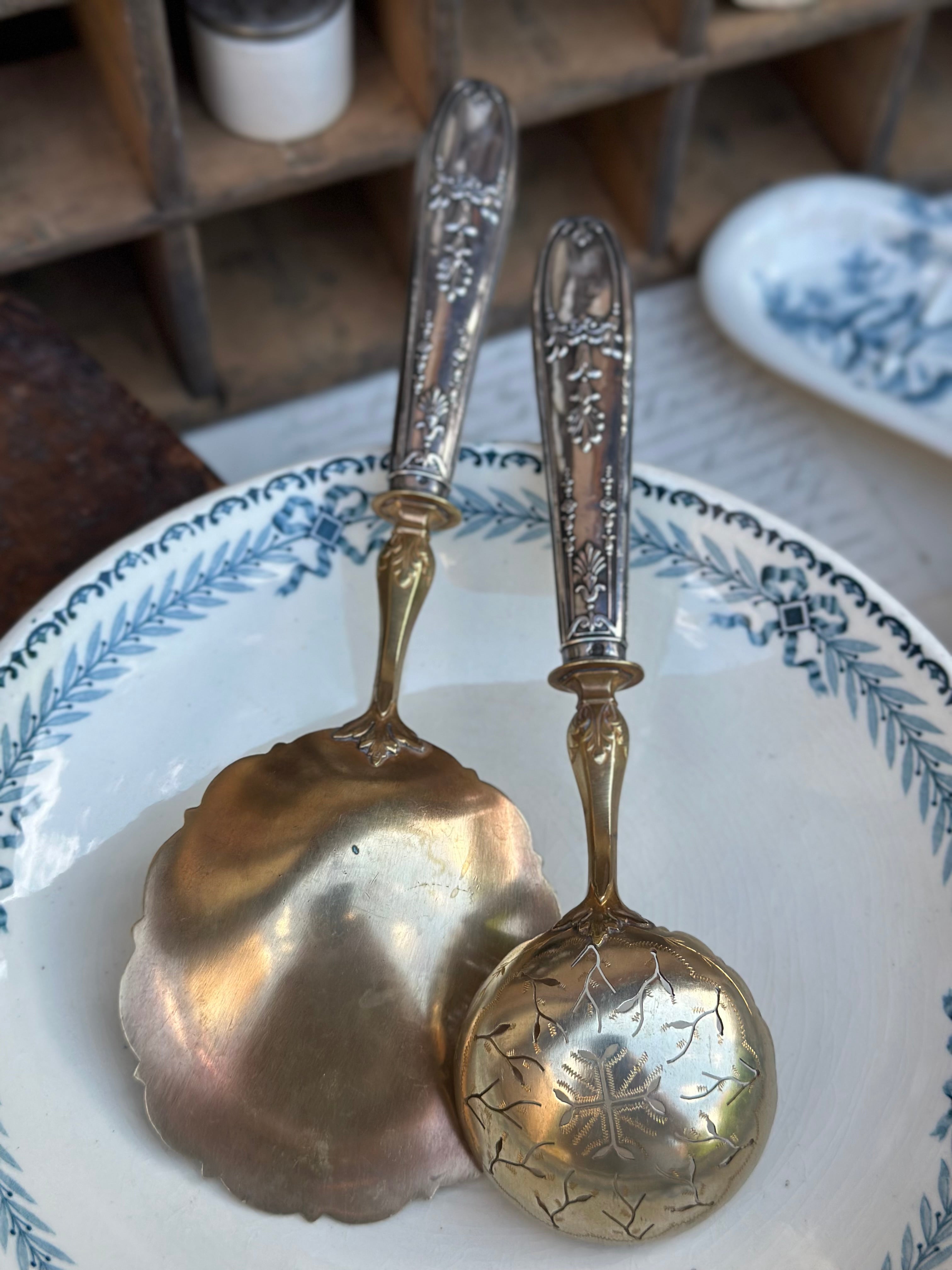Sublime silver-plated strawberry or ice cream service