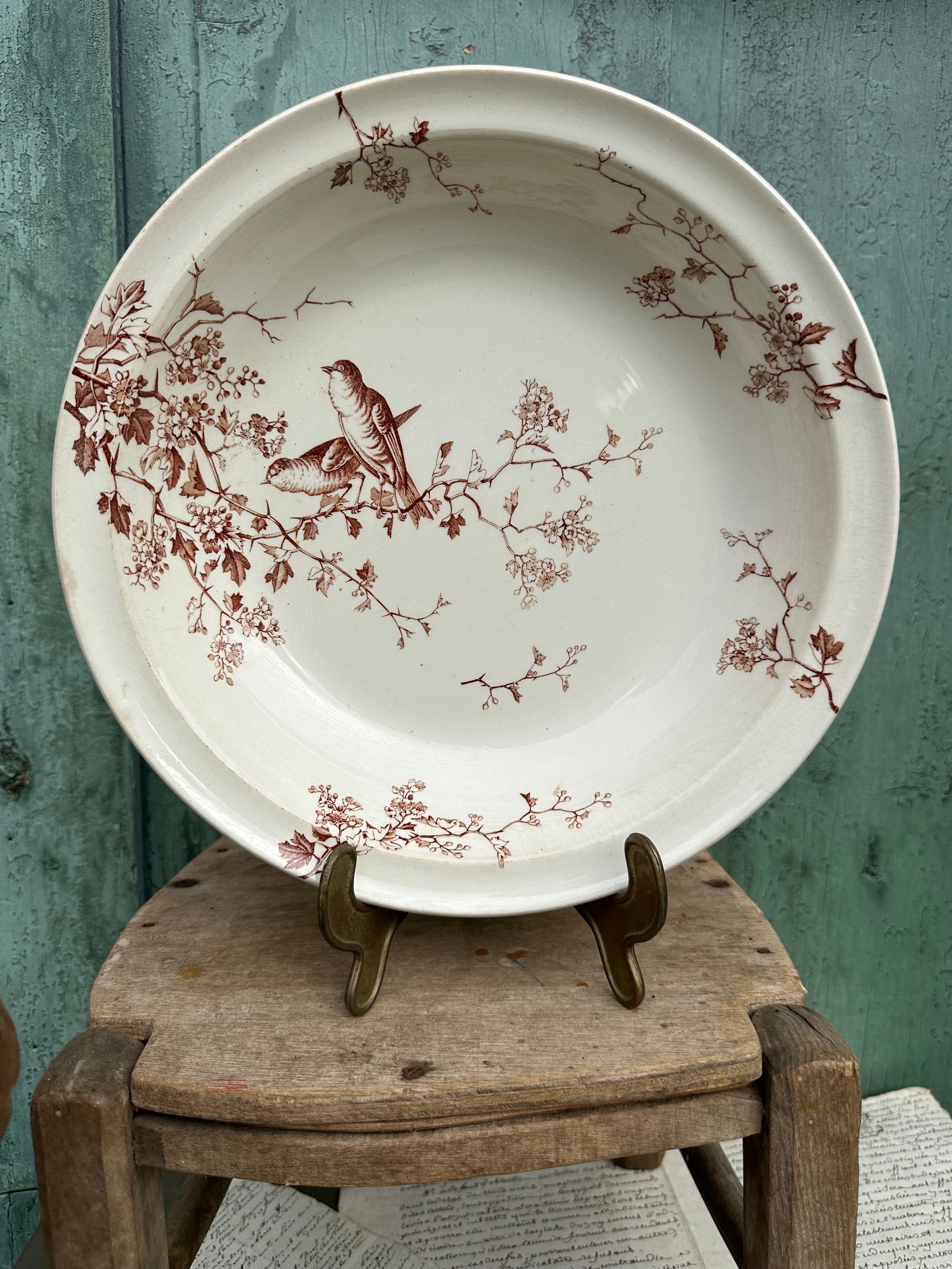 Plat creux terre de fer Lunéville modèle Fauvette
