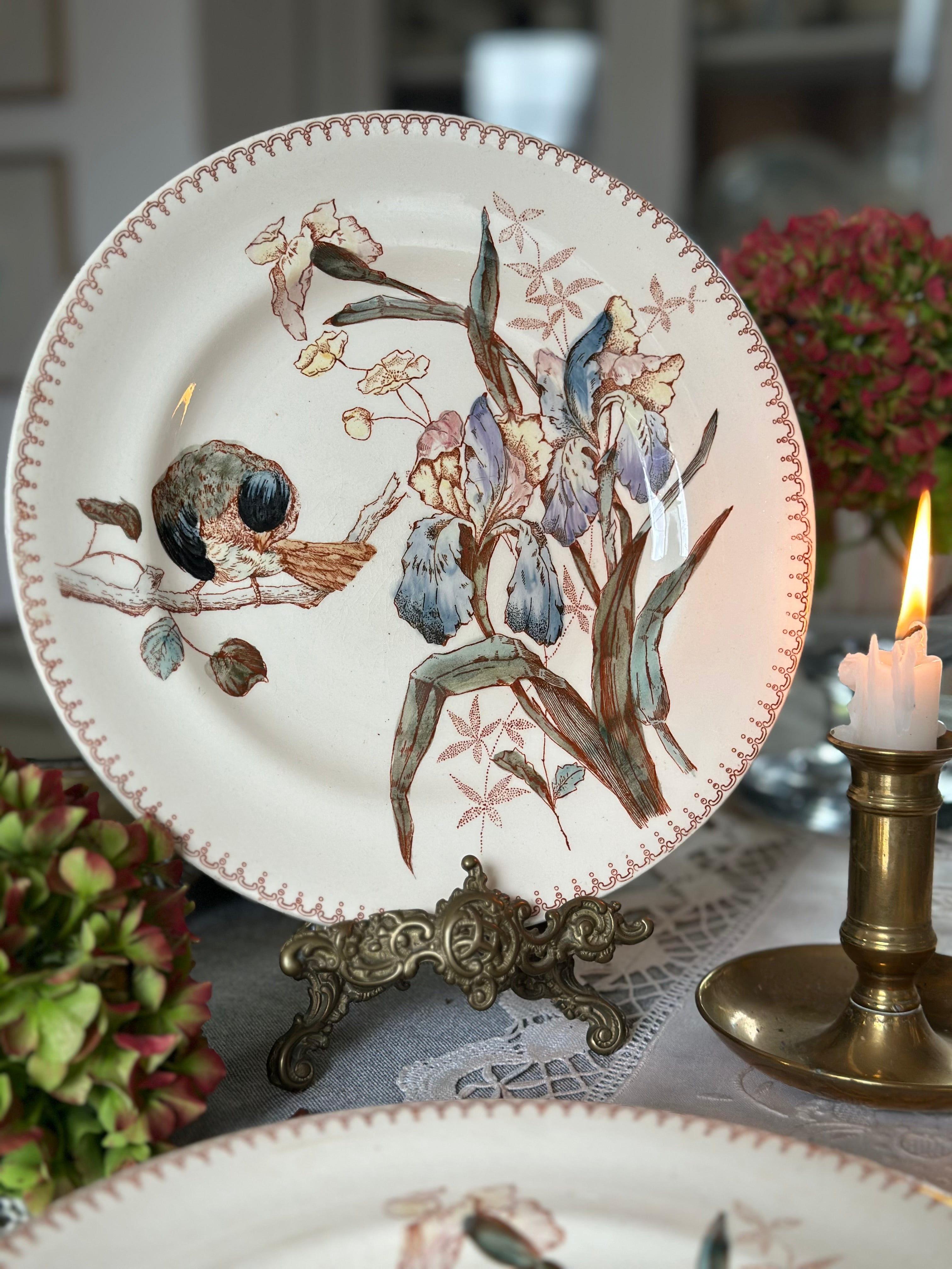 Assiette polychrome Longwy Oiseau