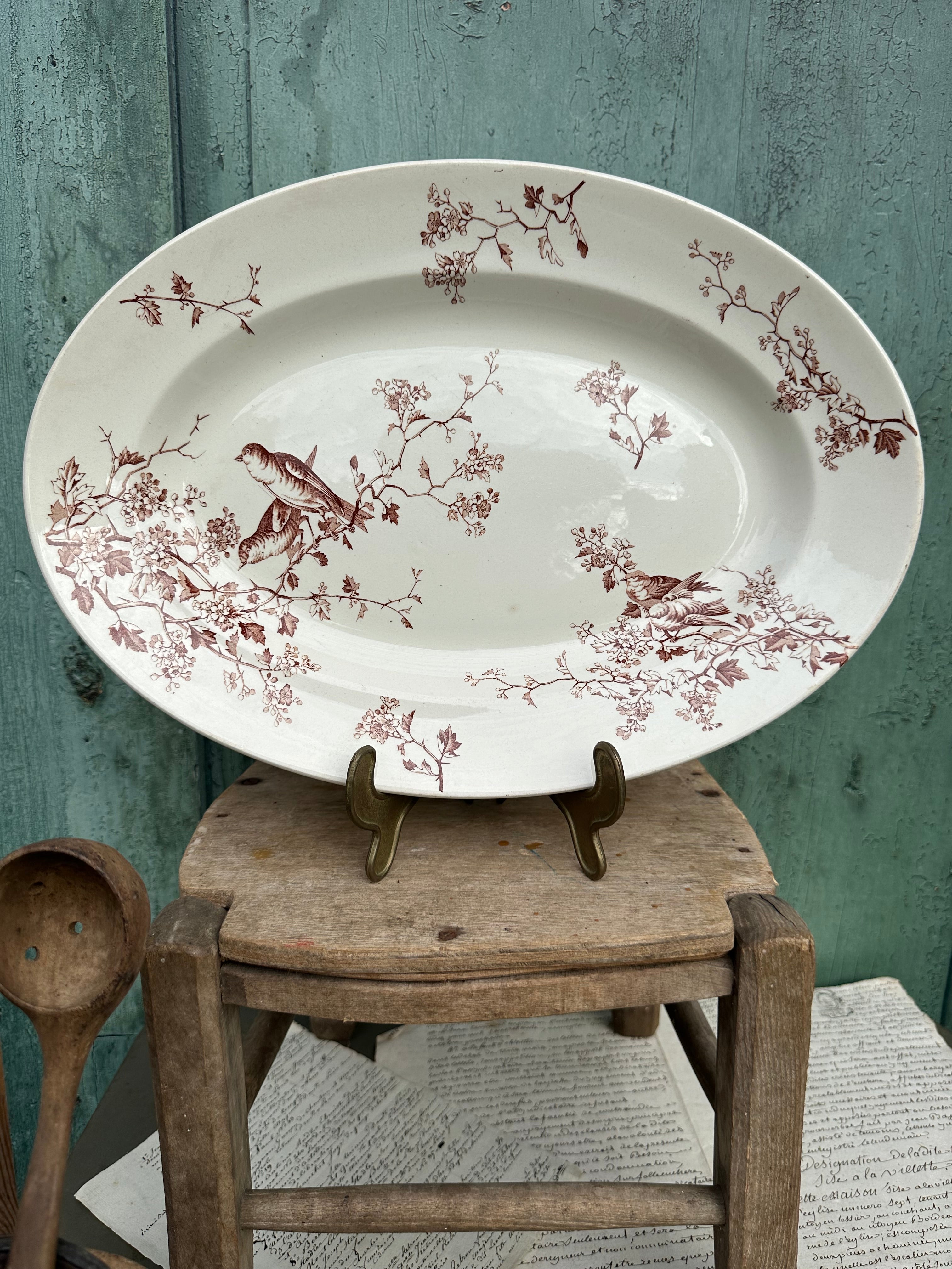 Plat ovale terre de fer Lunéville modèle Fauvette