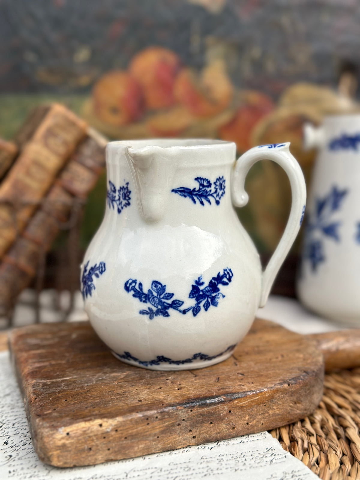 St. Uze pot with handle