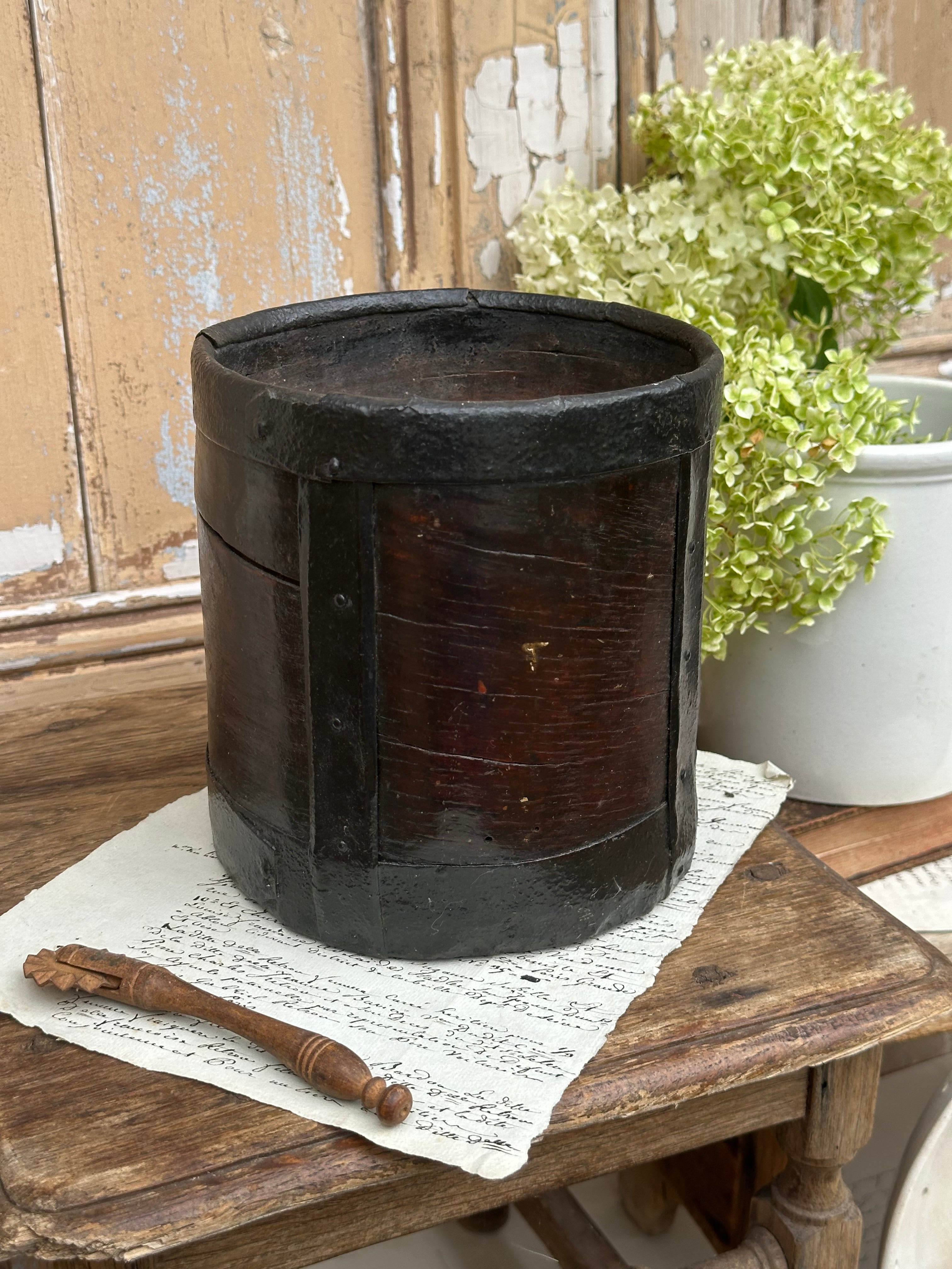 Grande mesure à grains en bois - 16cm