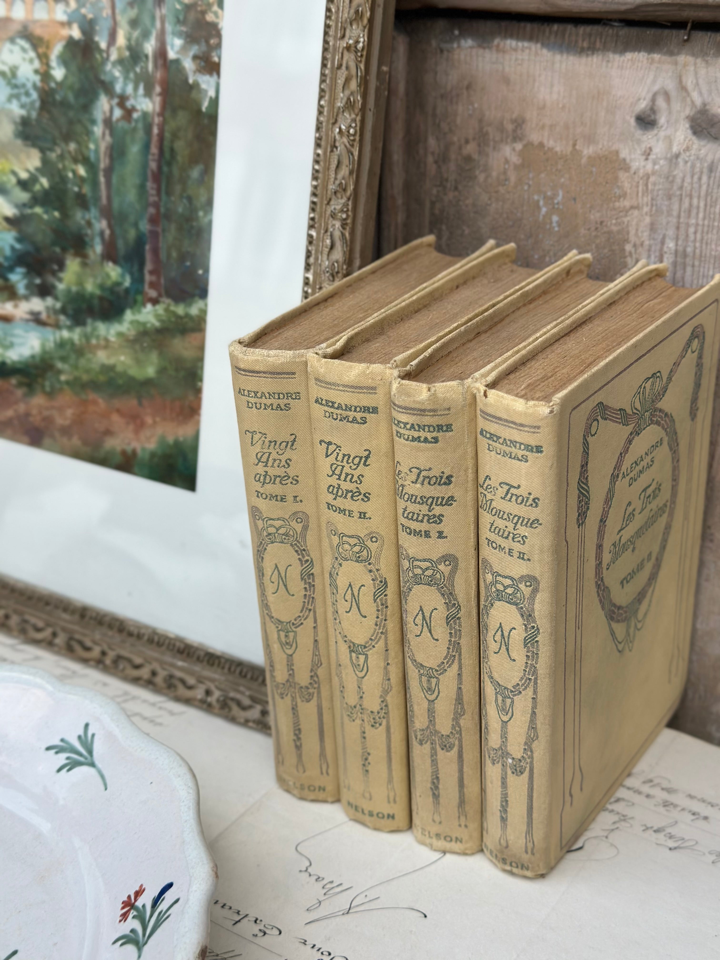 Série de 4 petits livres Alexandre Dumas