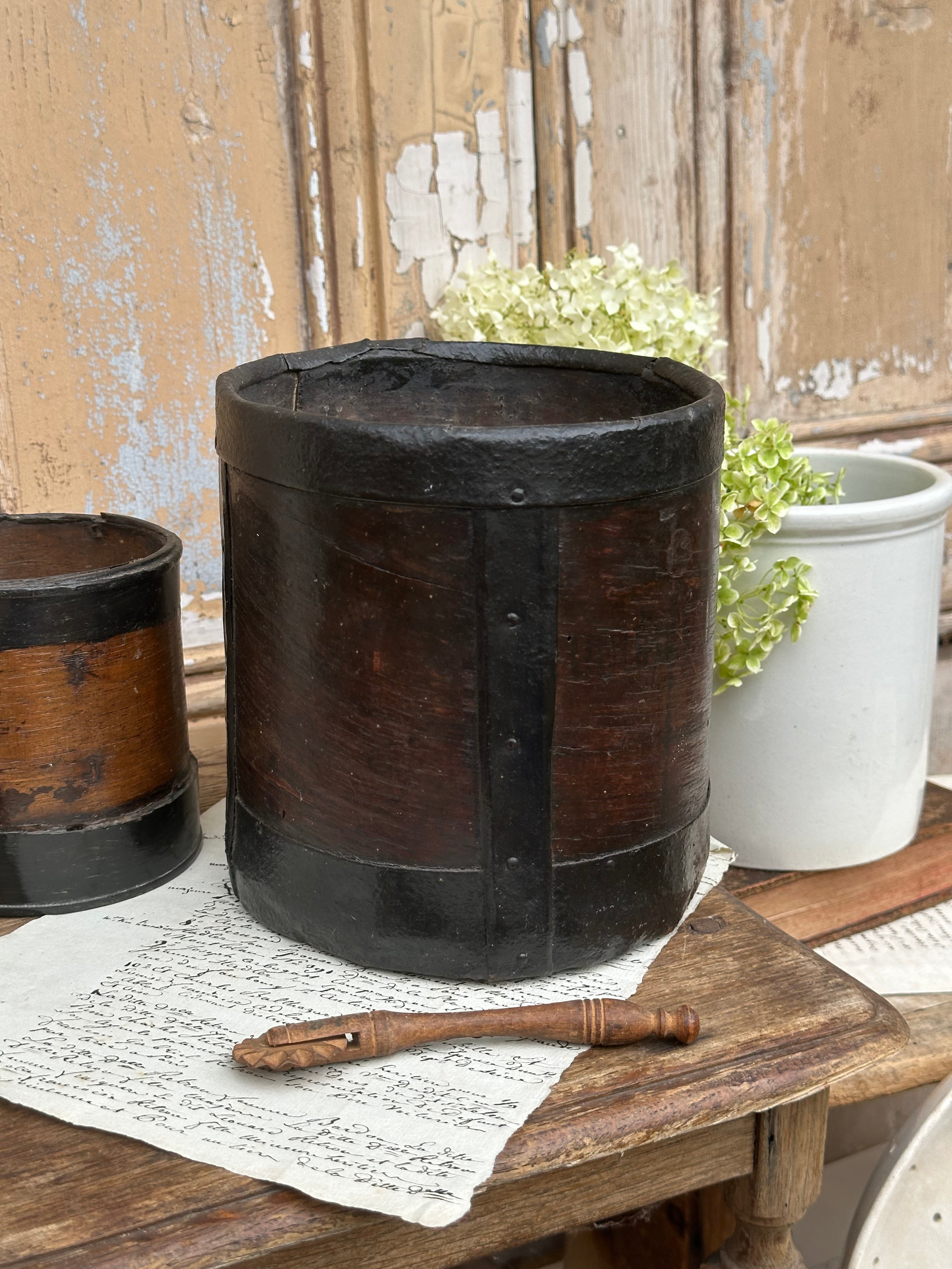 Grande mesure à grains en bois - 16cm