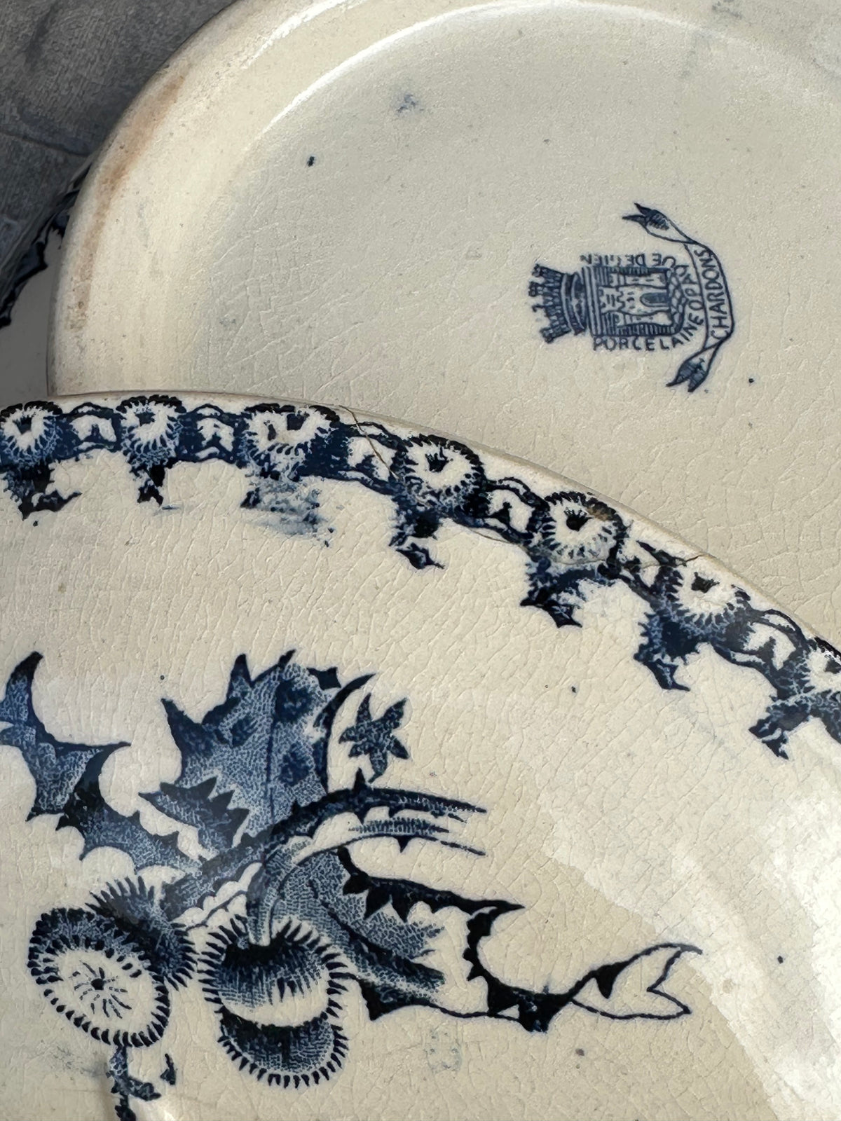 Gien Chardons Covered Vegetable Dish