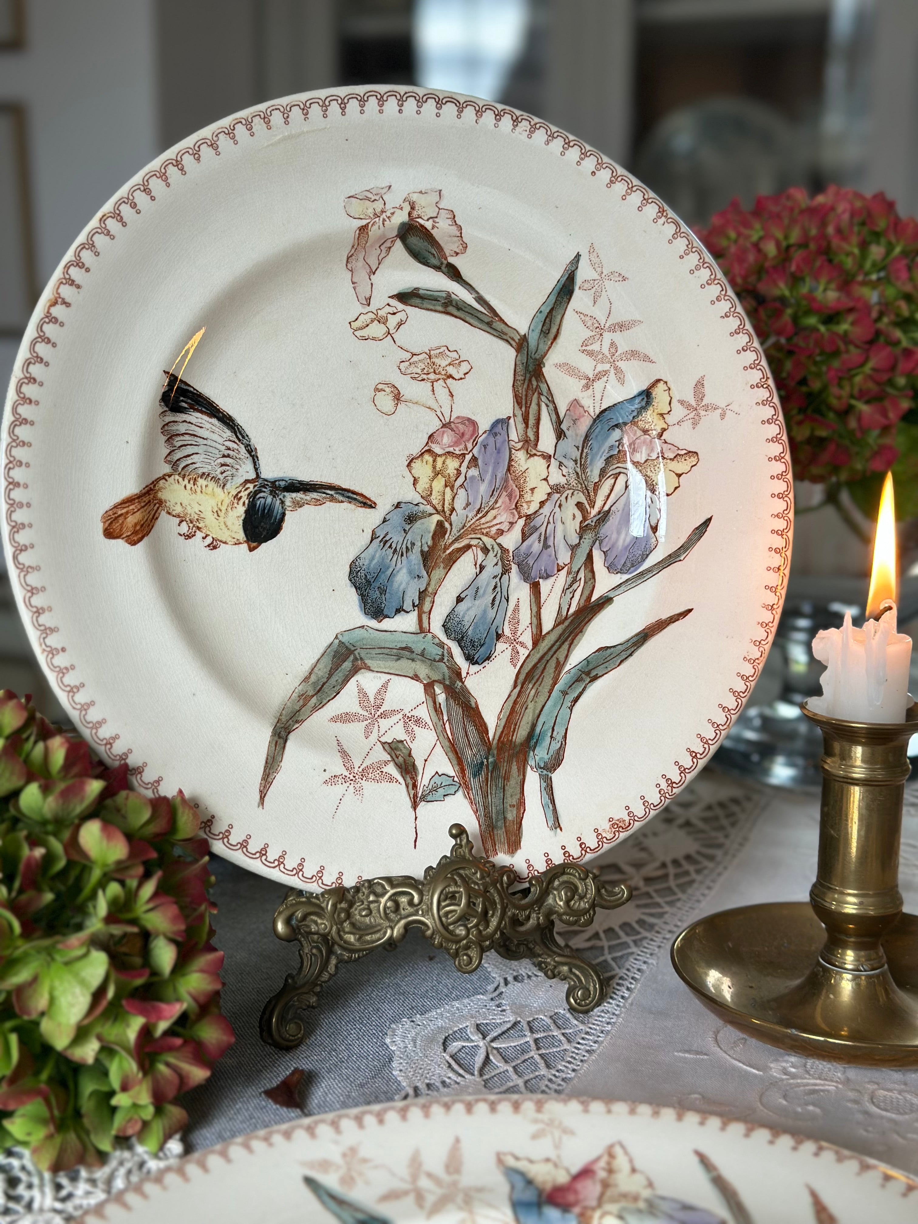 Assiette polychrome Longwy Oiseau