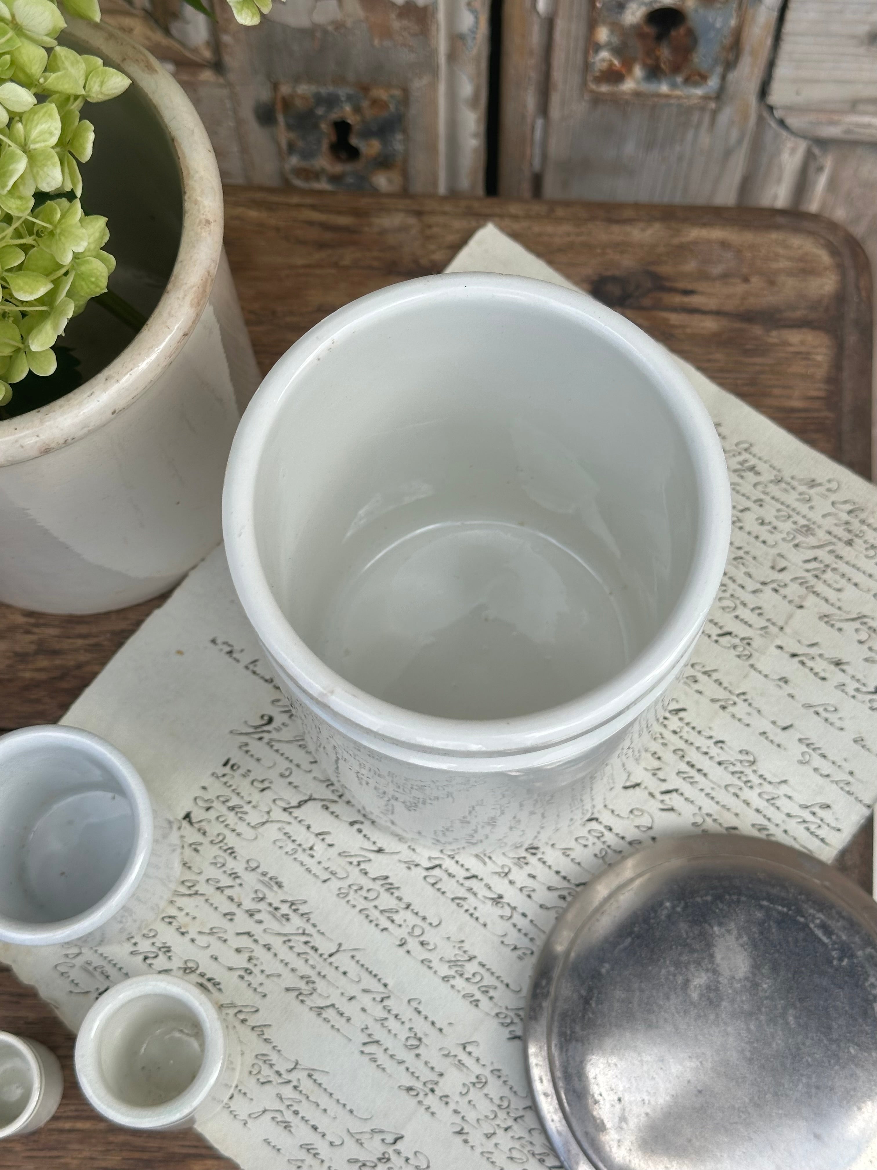 Pot avec couvercle d'origine Choisy le Roi  XIXème - H. 12.50cm