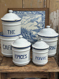 Suite de 5 pots à épices en métal