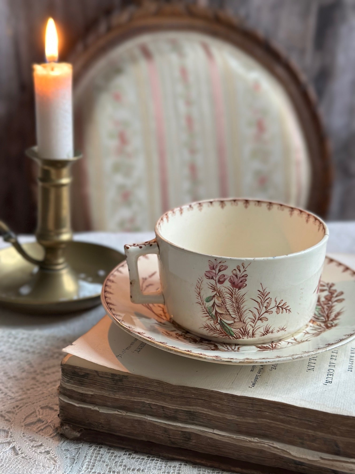 II. Polychrome ironstone teacup, Lunéville, Titmouse