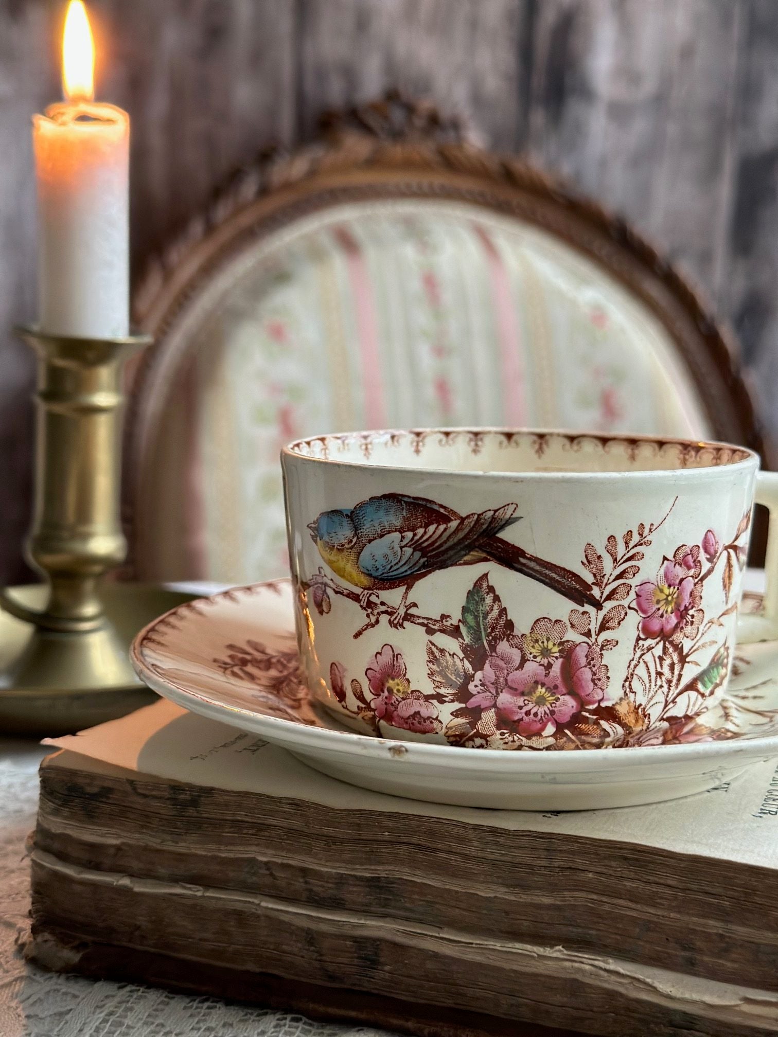 II. Polychrome ironstone teacup, Lunéville, Titmouse