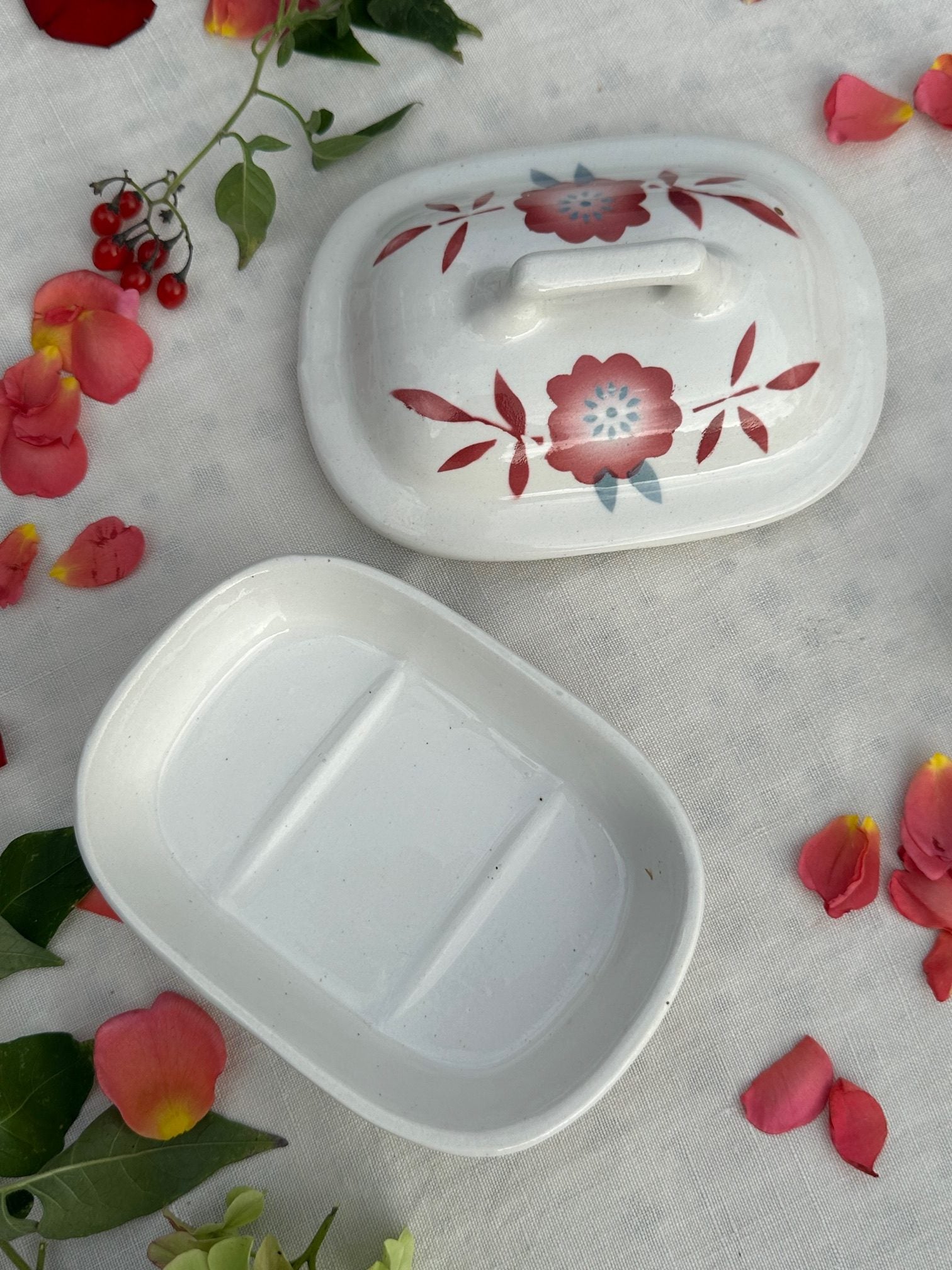AMC soap dish Wasmuel Belgium