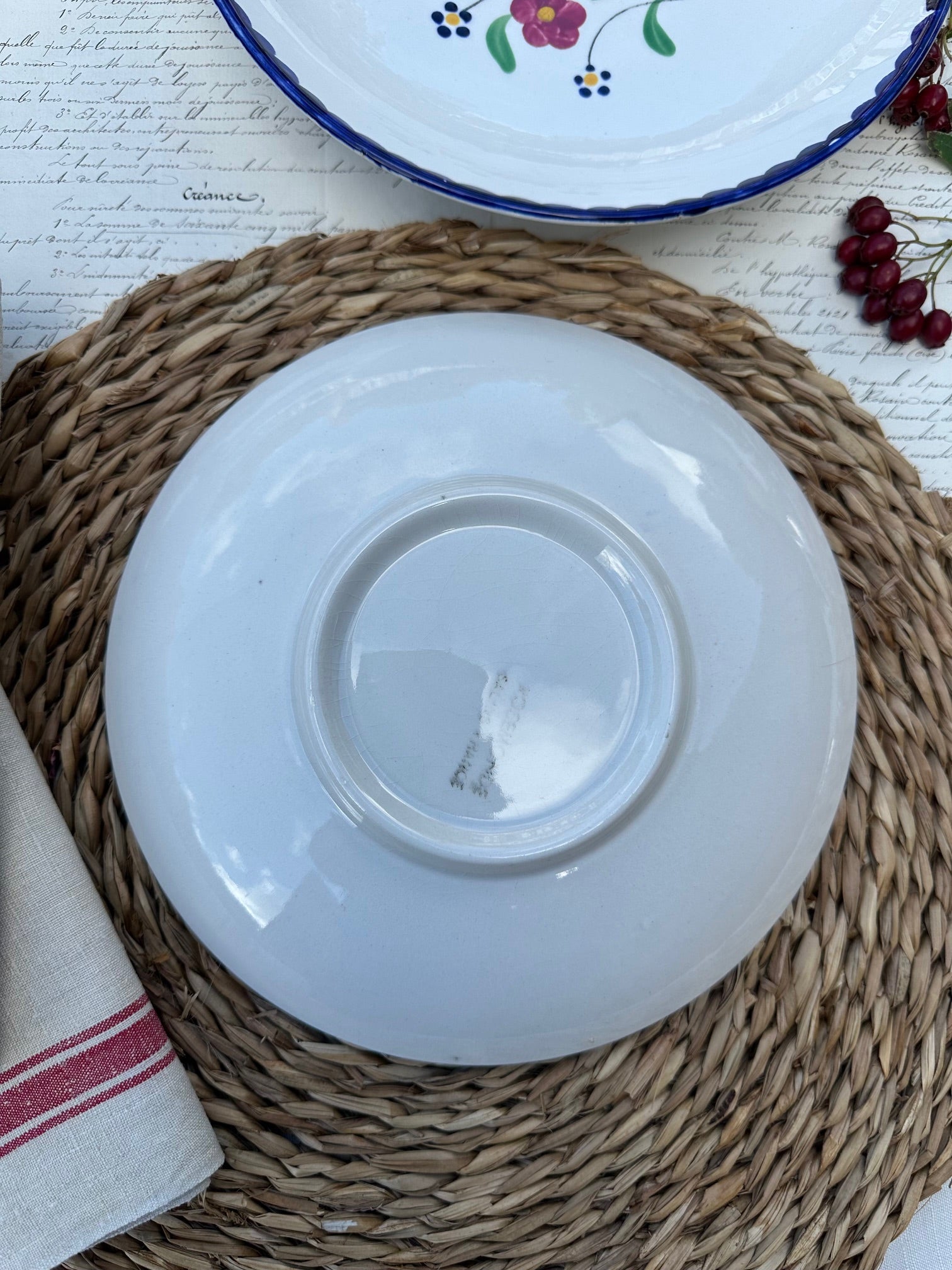 Petit plat rond calotte Salins modèle Rosemonde