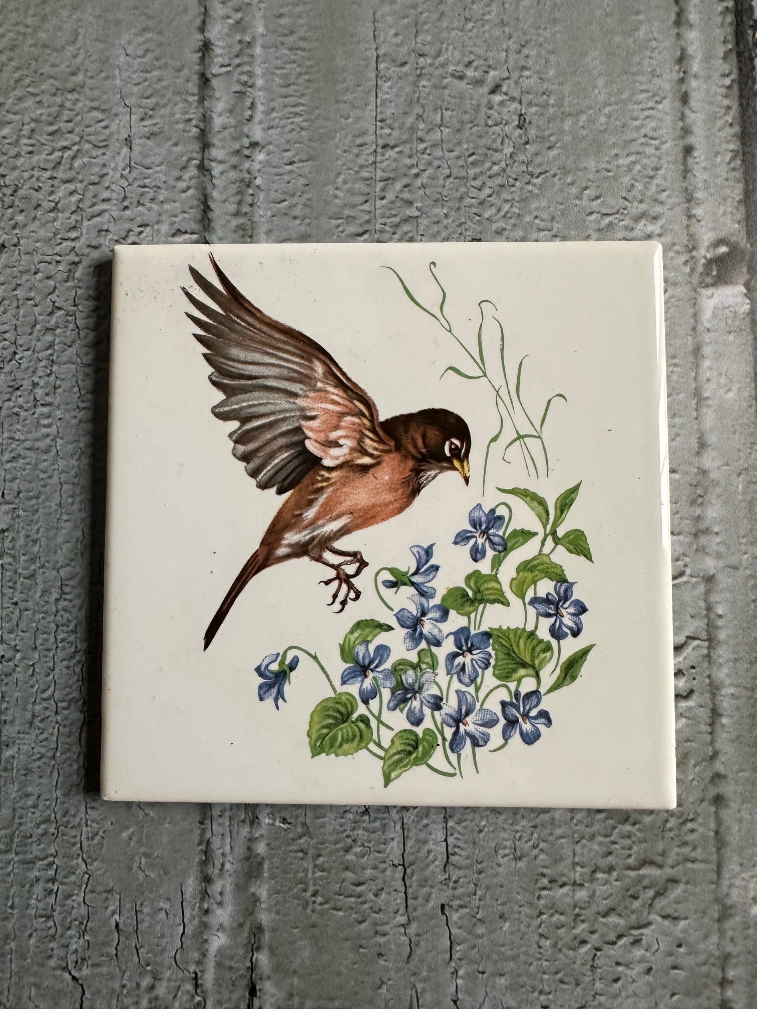 Small Gien bird tile