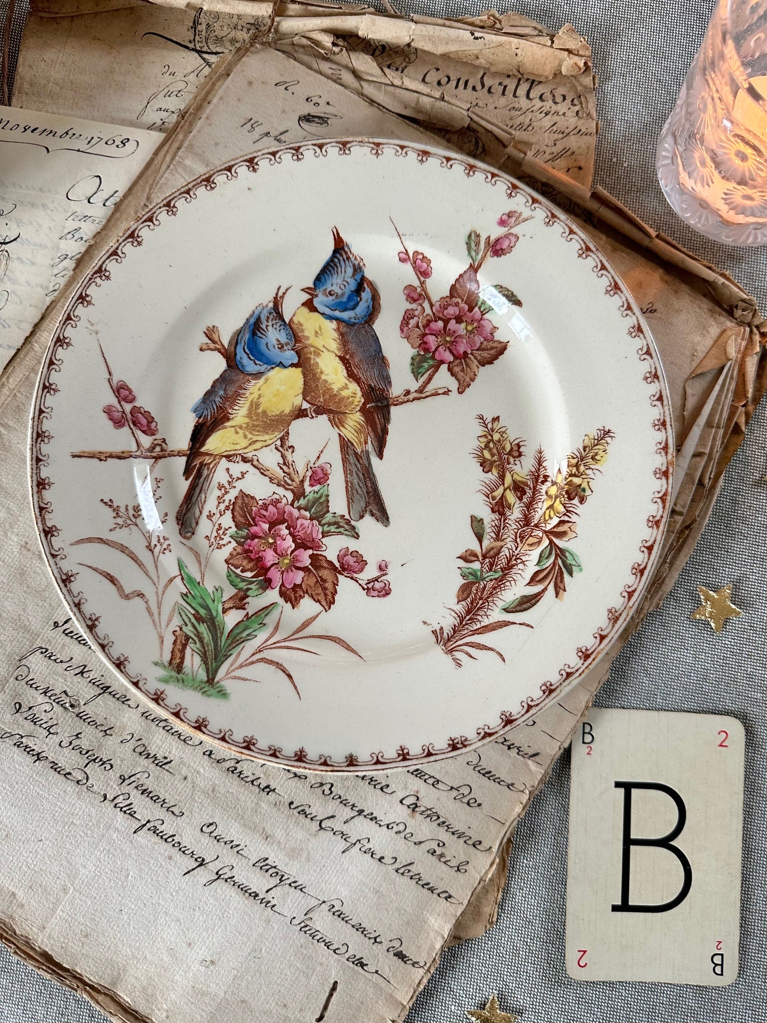 Assiette à dessert polychrome Lunéville modèle Mésange