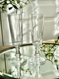 Deux flûtes à champagne anciennes en cristal Baccarat