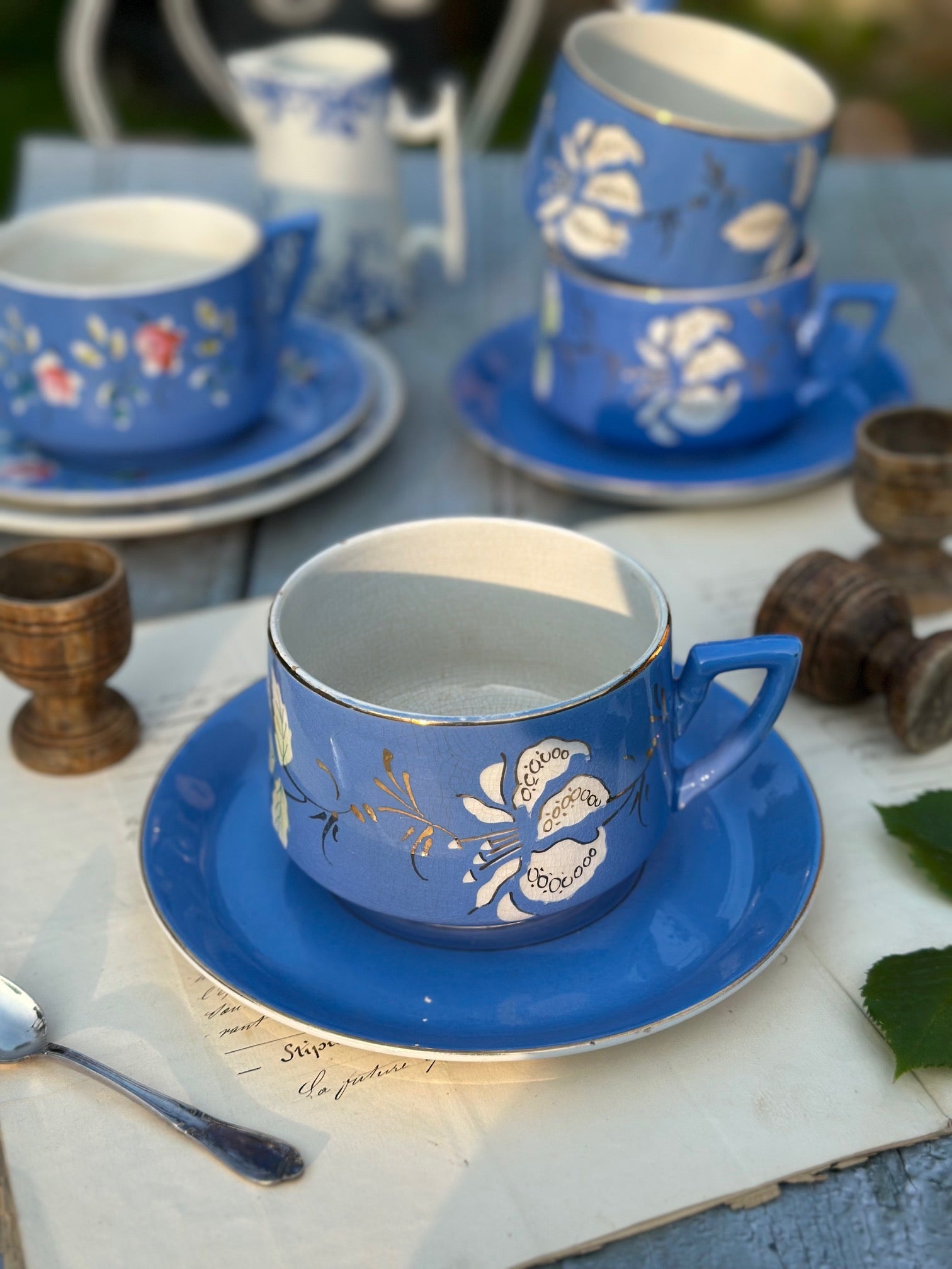 IV. Large Sarreguemines chocolate cup