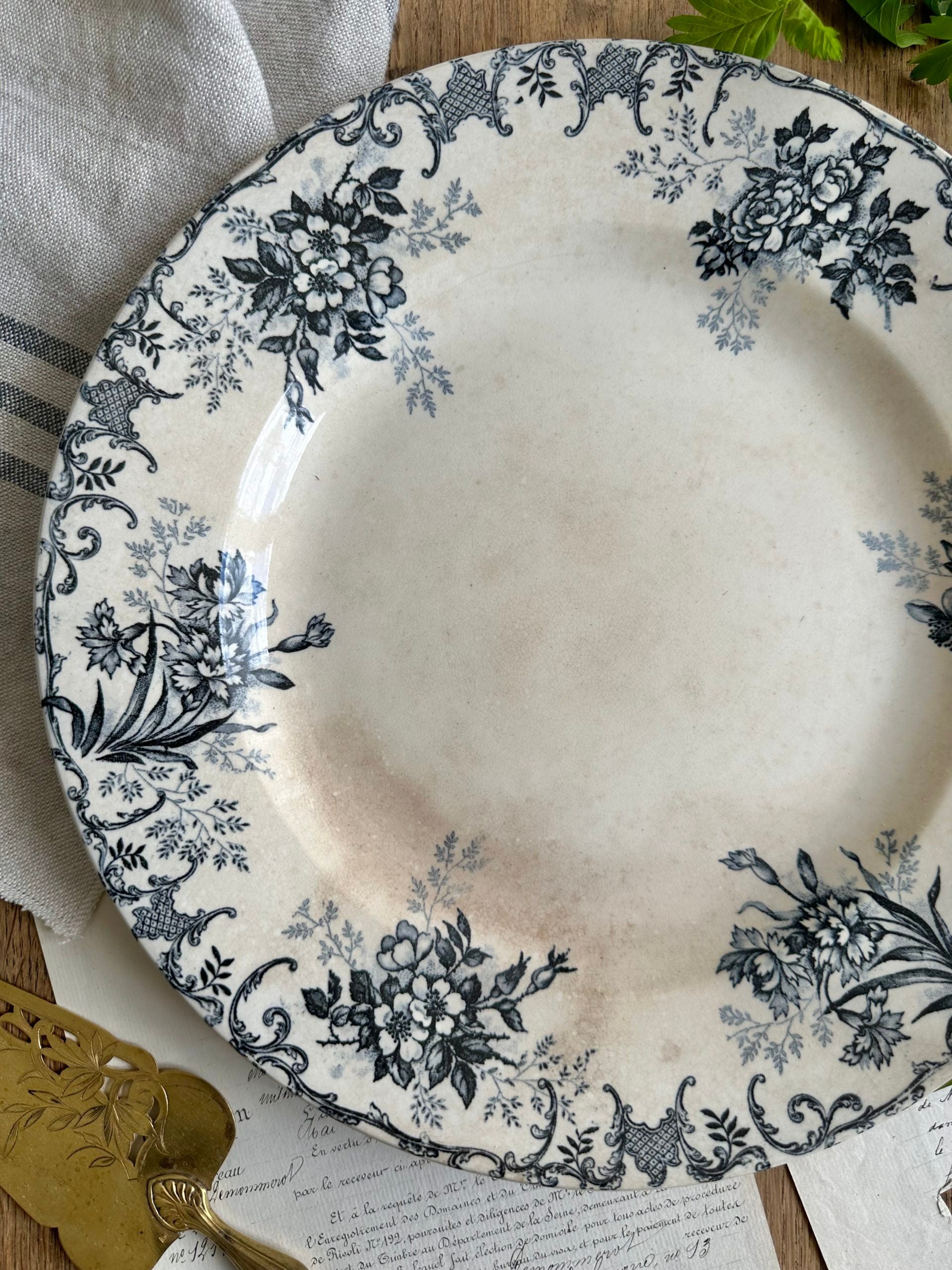 Round dish Choisy Le Roi Floréal model