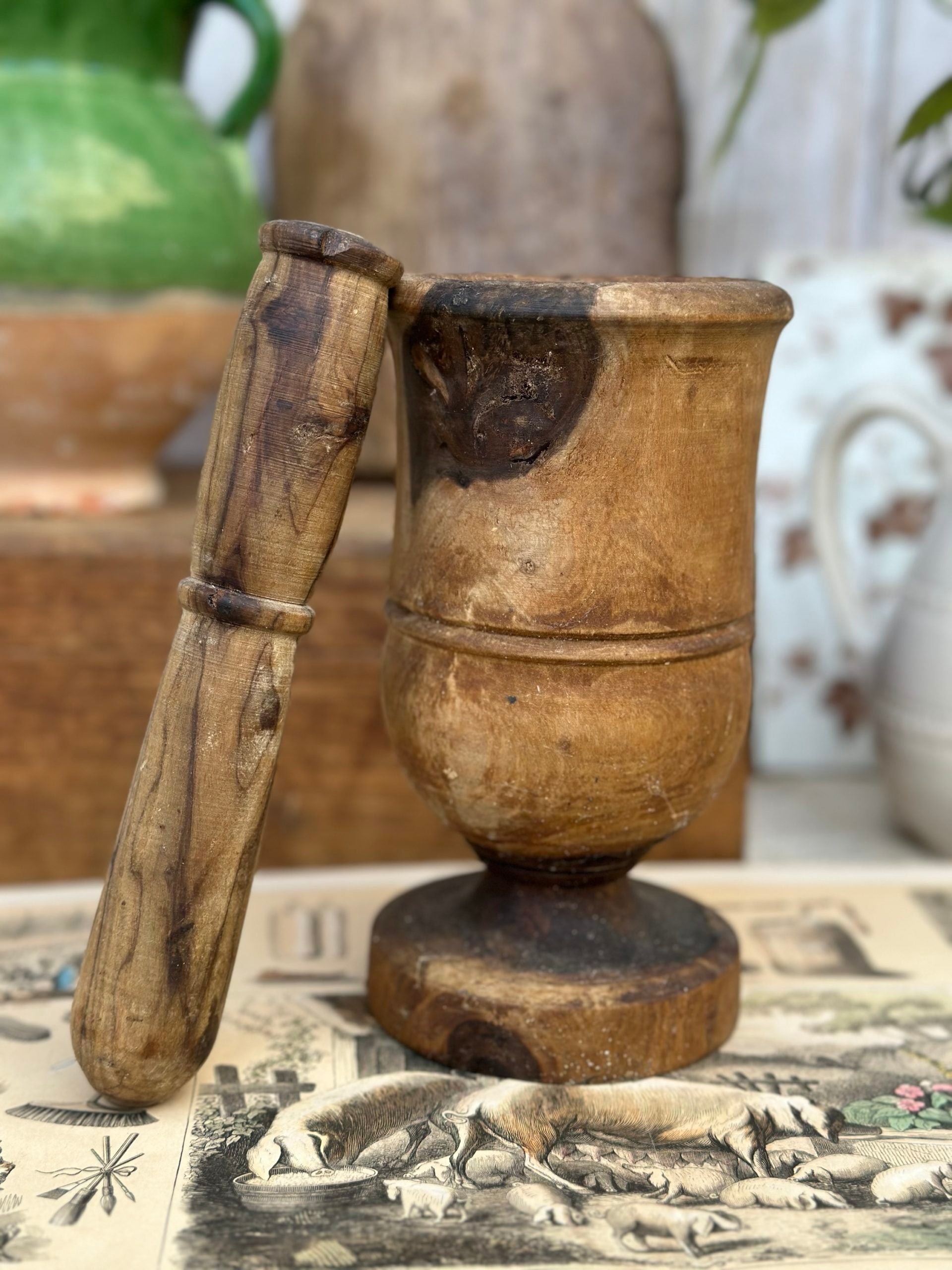 Wooden mortar