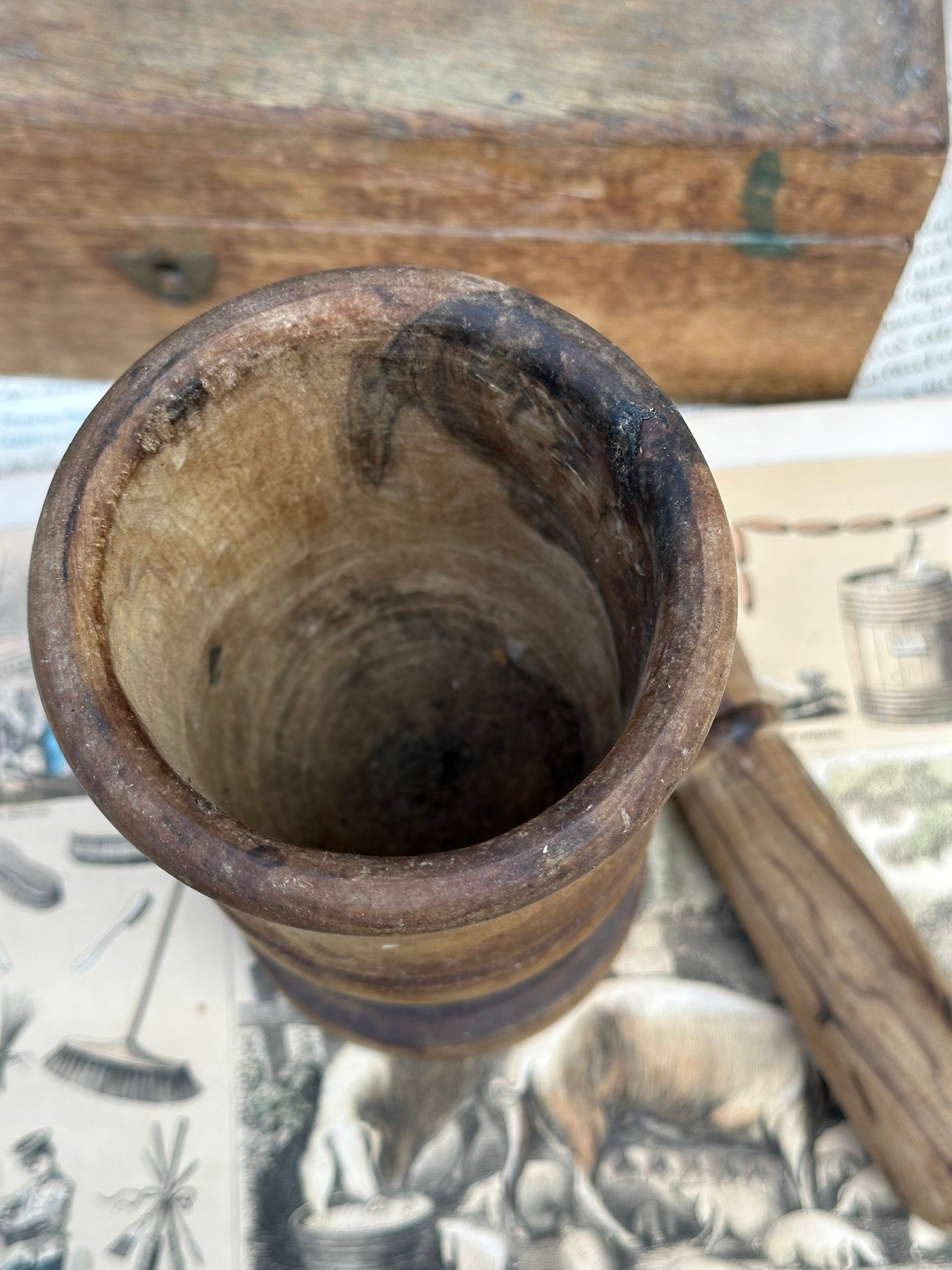 Wooden mortar