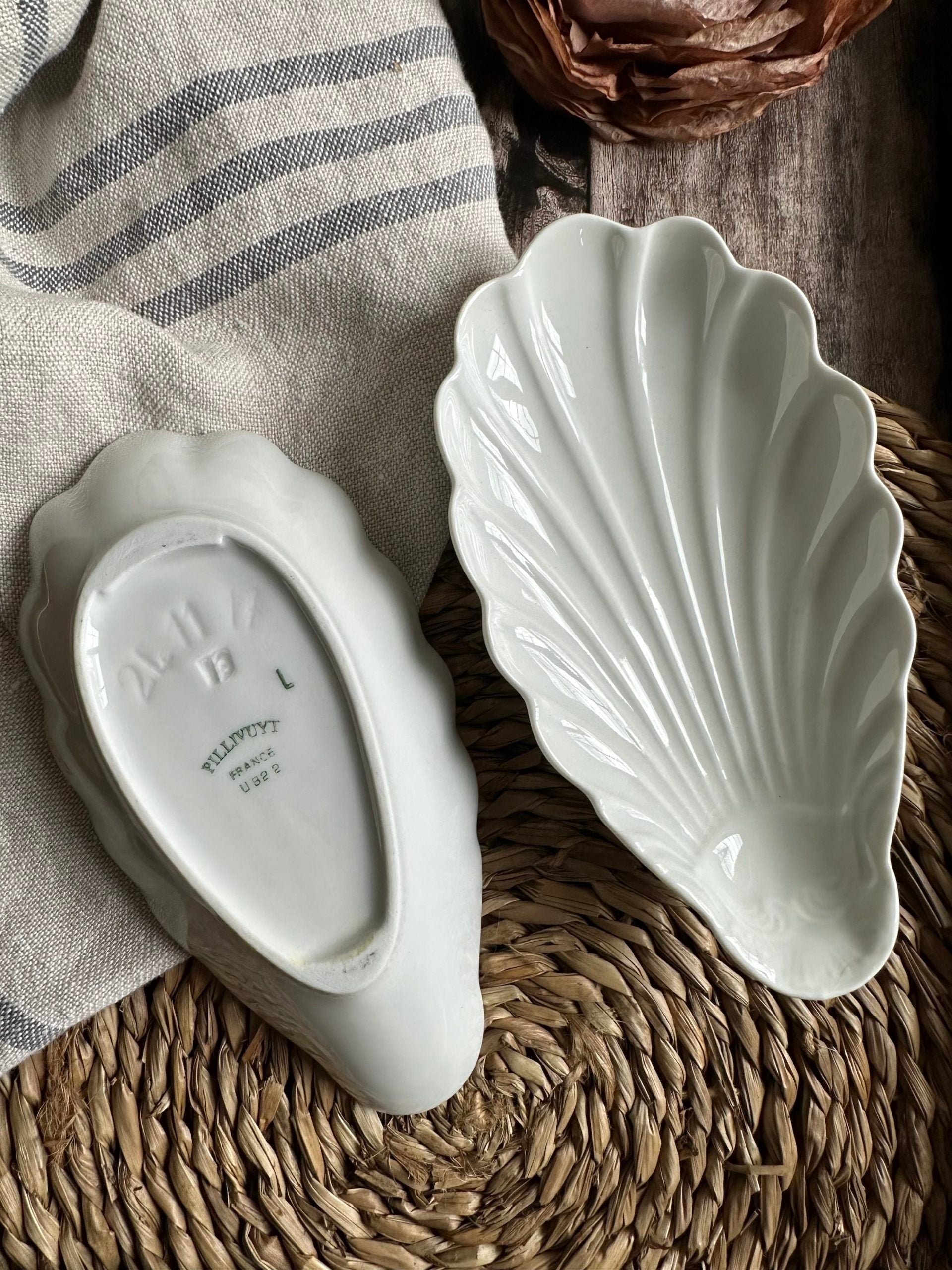 Pillivuyt small porcelain seashell dish