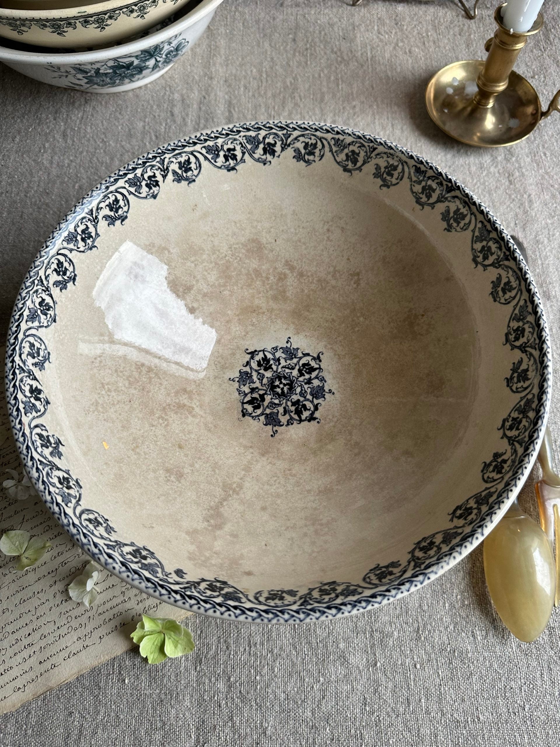 Choisy le Roi Brienne model salad bowl
