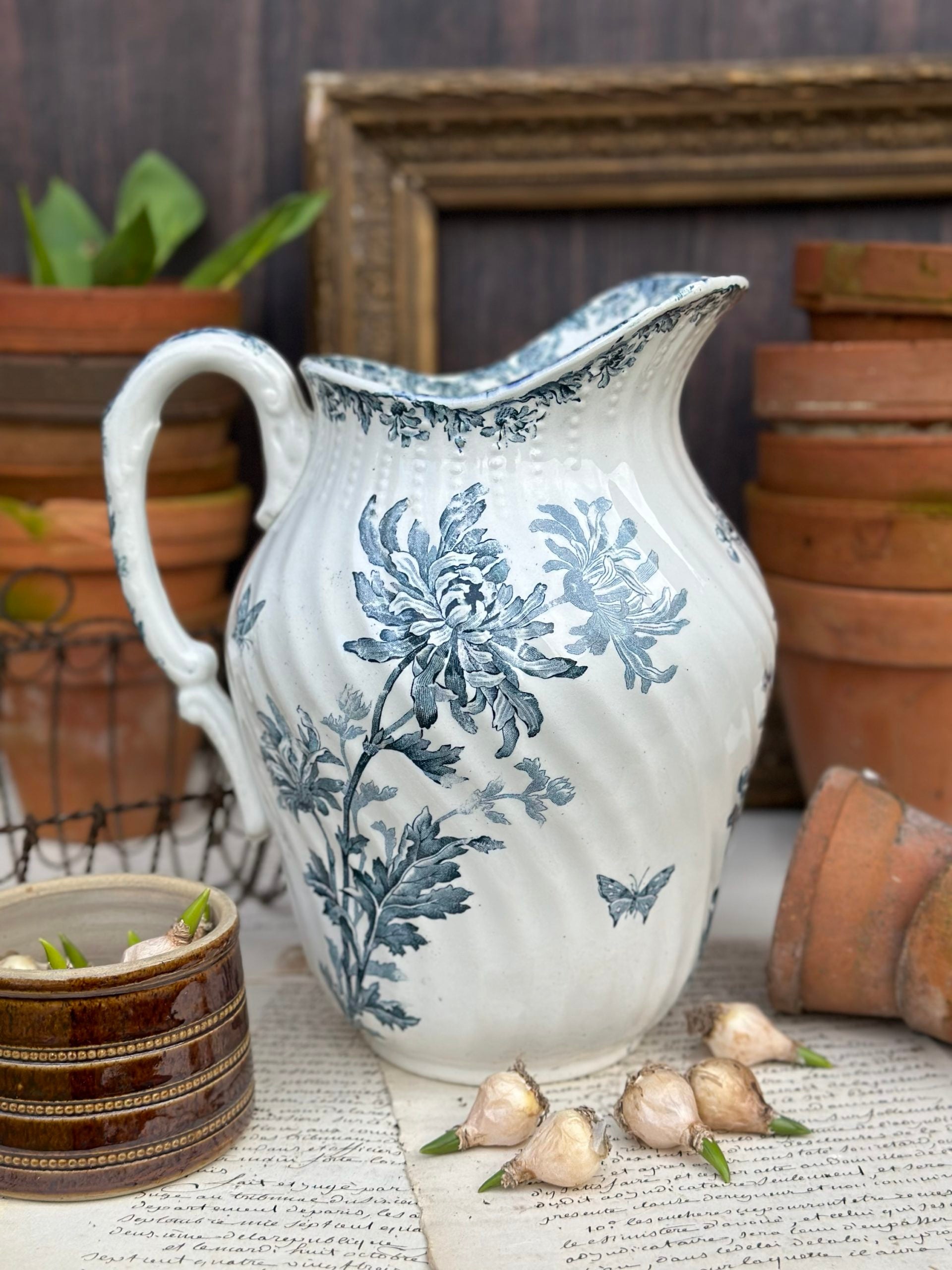 Large Hamage Nord Moulin des Loups Indiana model pitcher