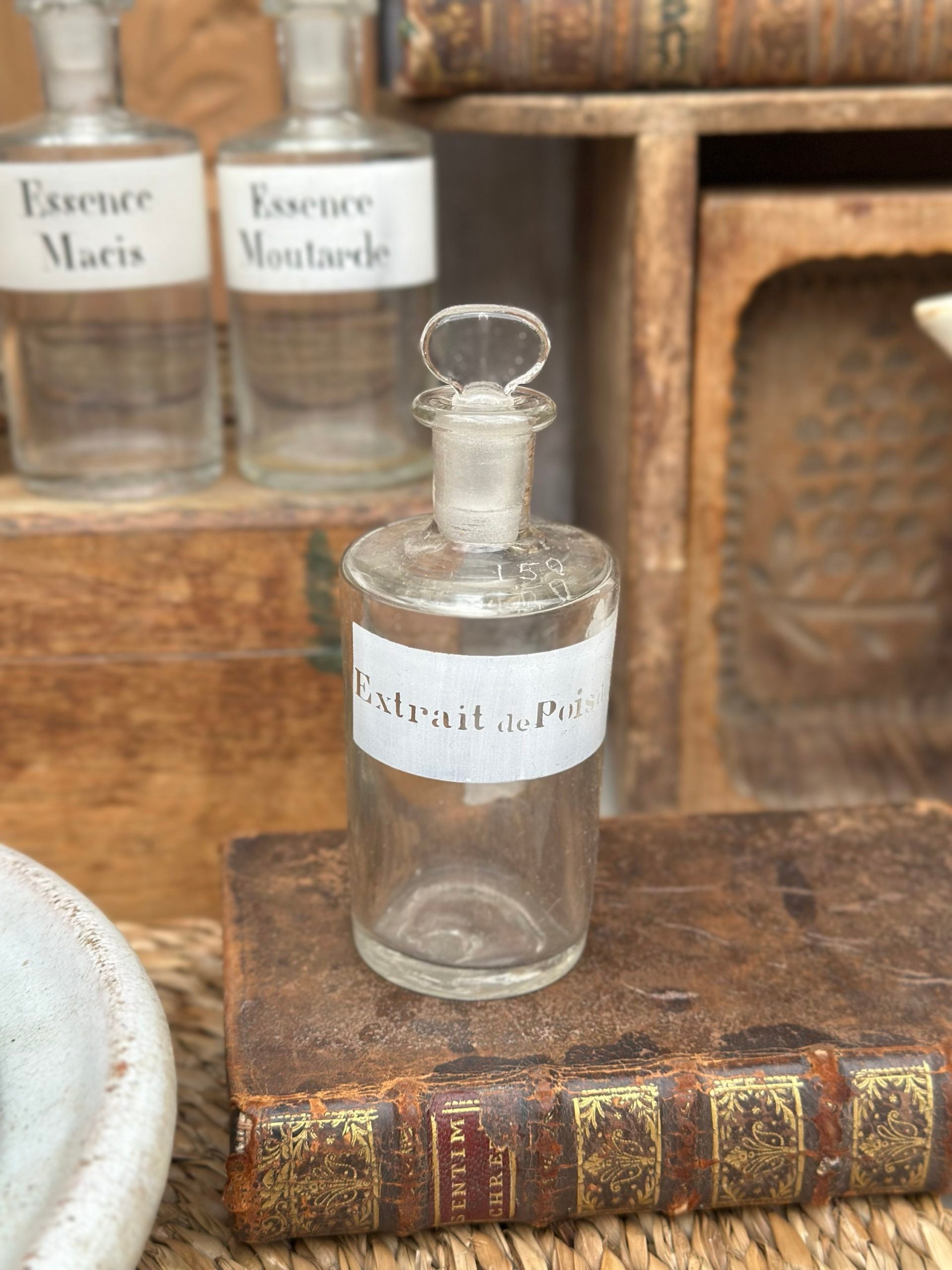 Petit flacon d'apothicaire Extrait de Pois de Senteur