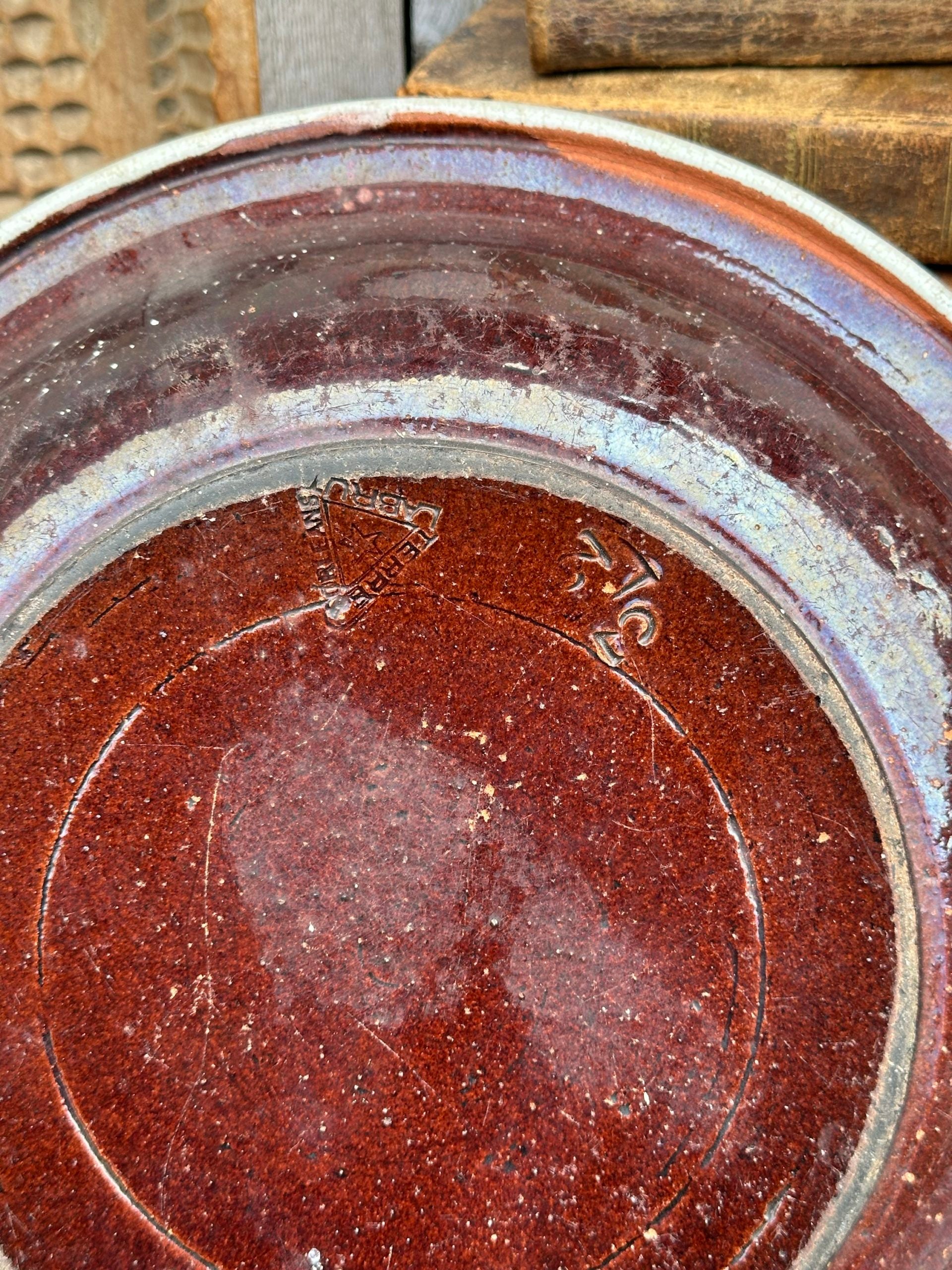 Grand plat creux "cul noir" Lebrut Orléan- XIXème