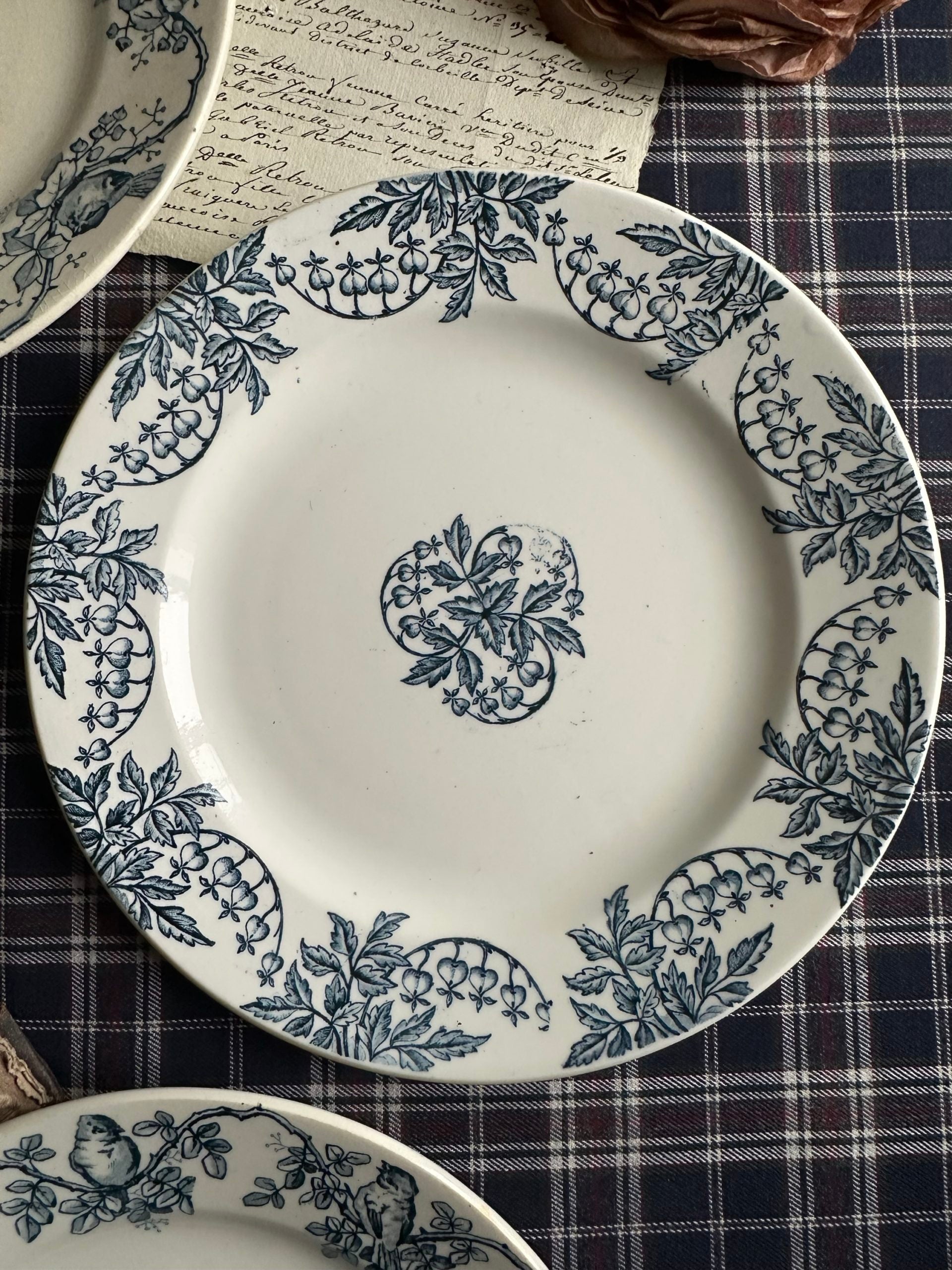 Set of 4 ironstone dessert plates