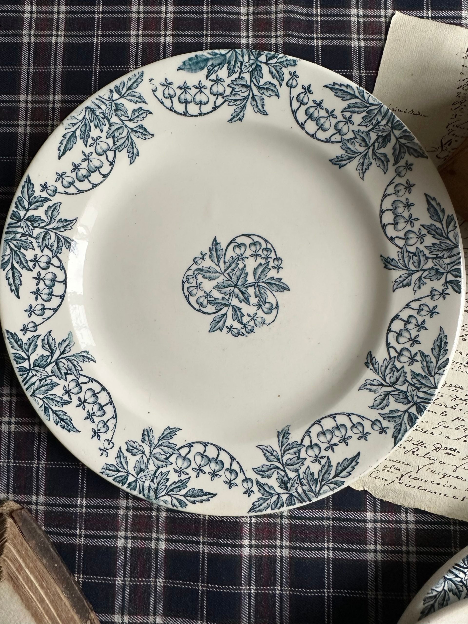 Set of 4 ironstone dessert plates