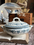 Choisy le Roi vegetable tureen, Lyonnais pattern