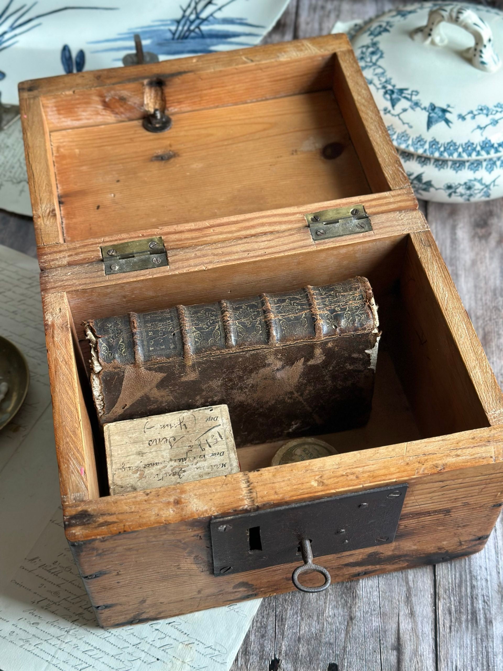Small antique wooden chest with a beautiful steel clasp - mid-19th century