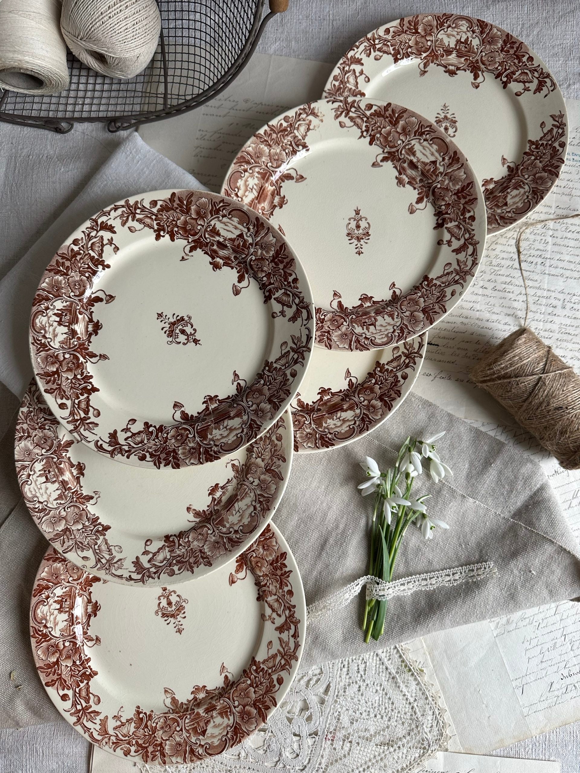 I. Suite de 6 assiettes à dessert Badonviller modèle Marine