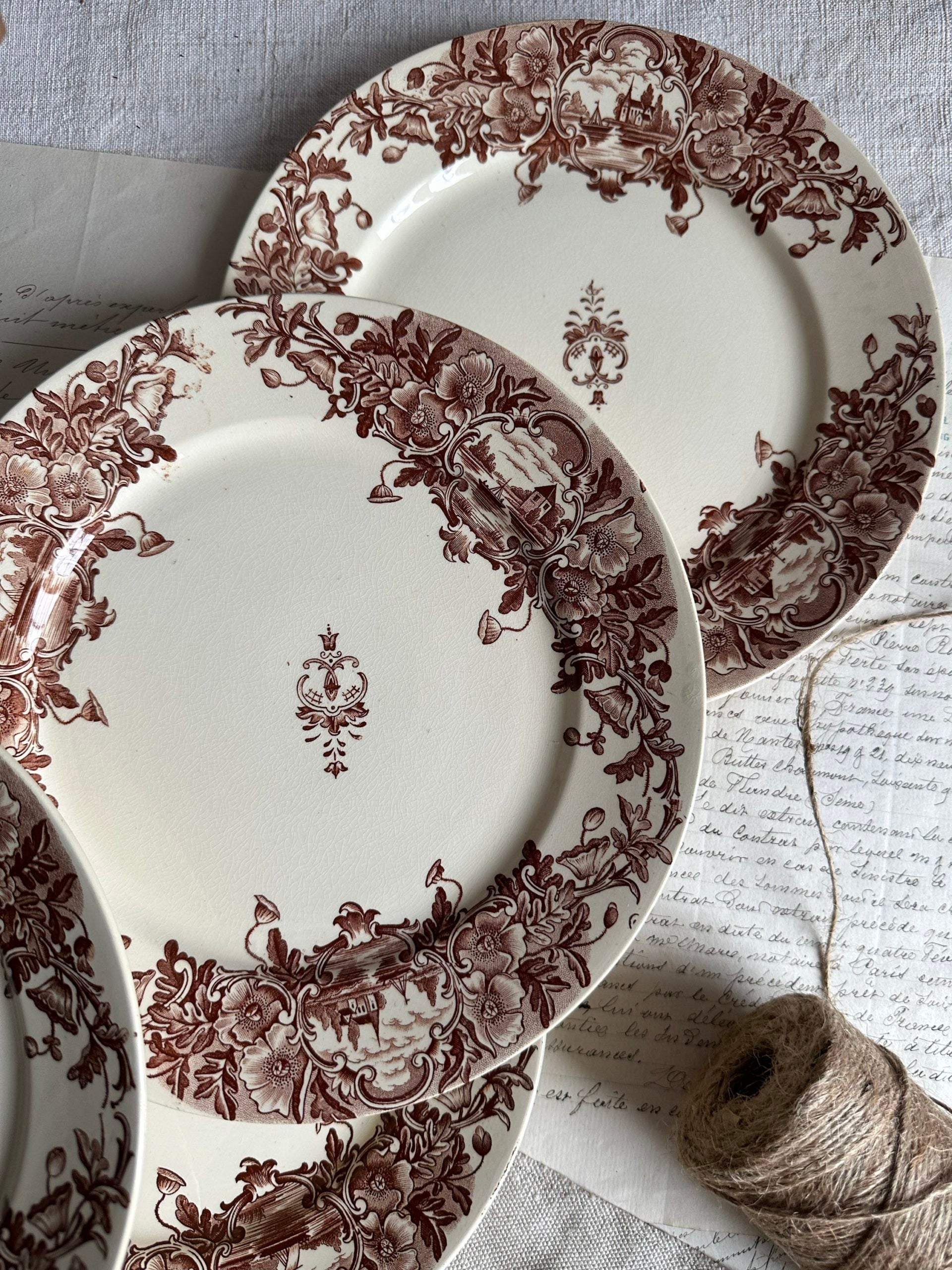 I. Suite de 6 assiettes à dessert Badonviller modèle Marine