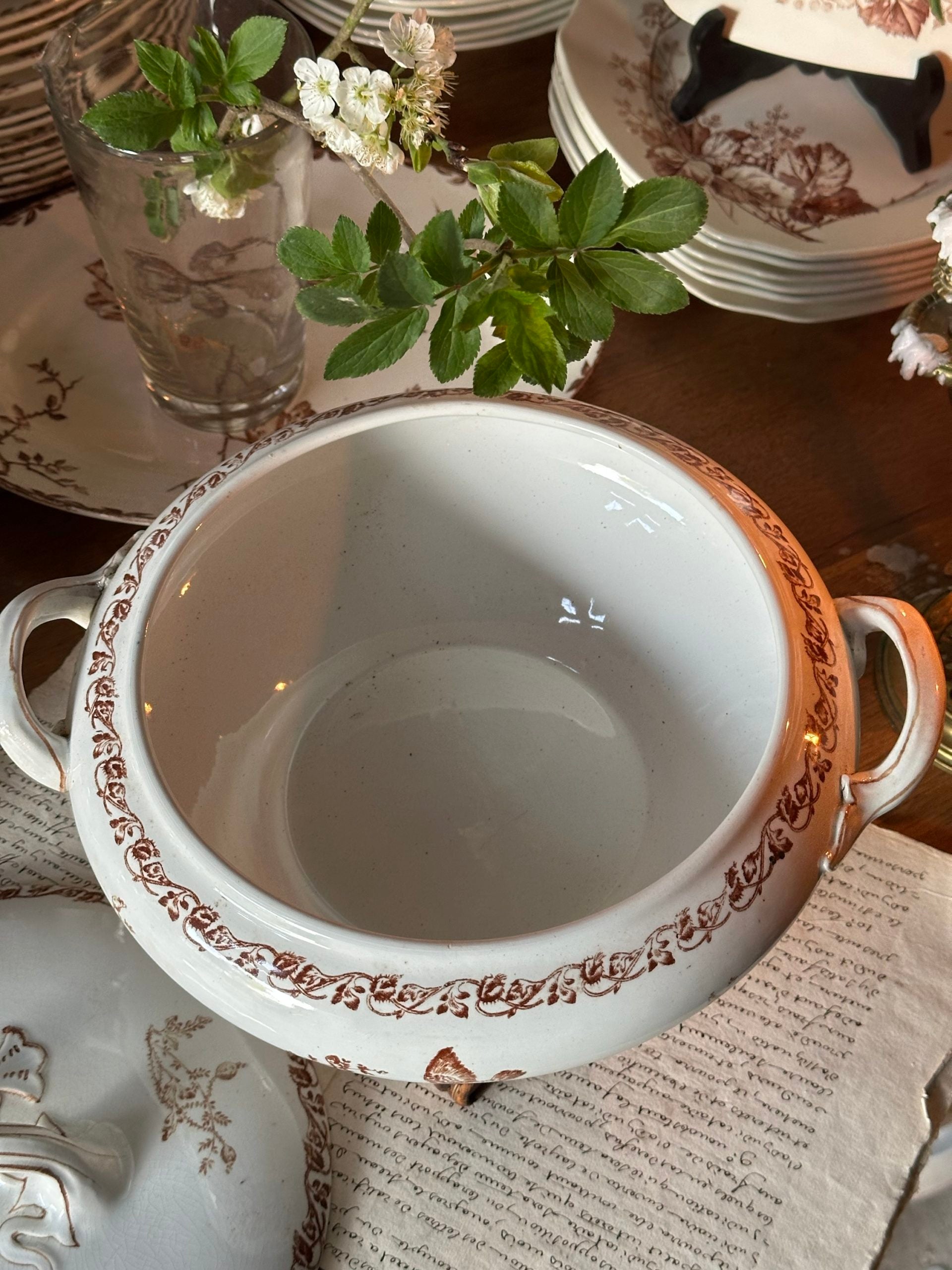 Soupière terre de fer Coquelicots