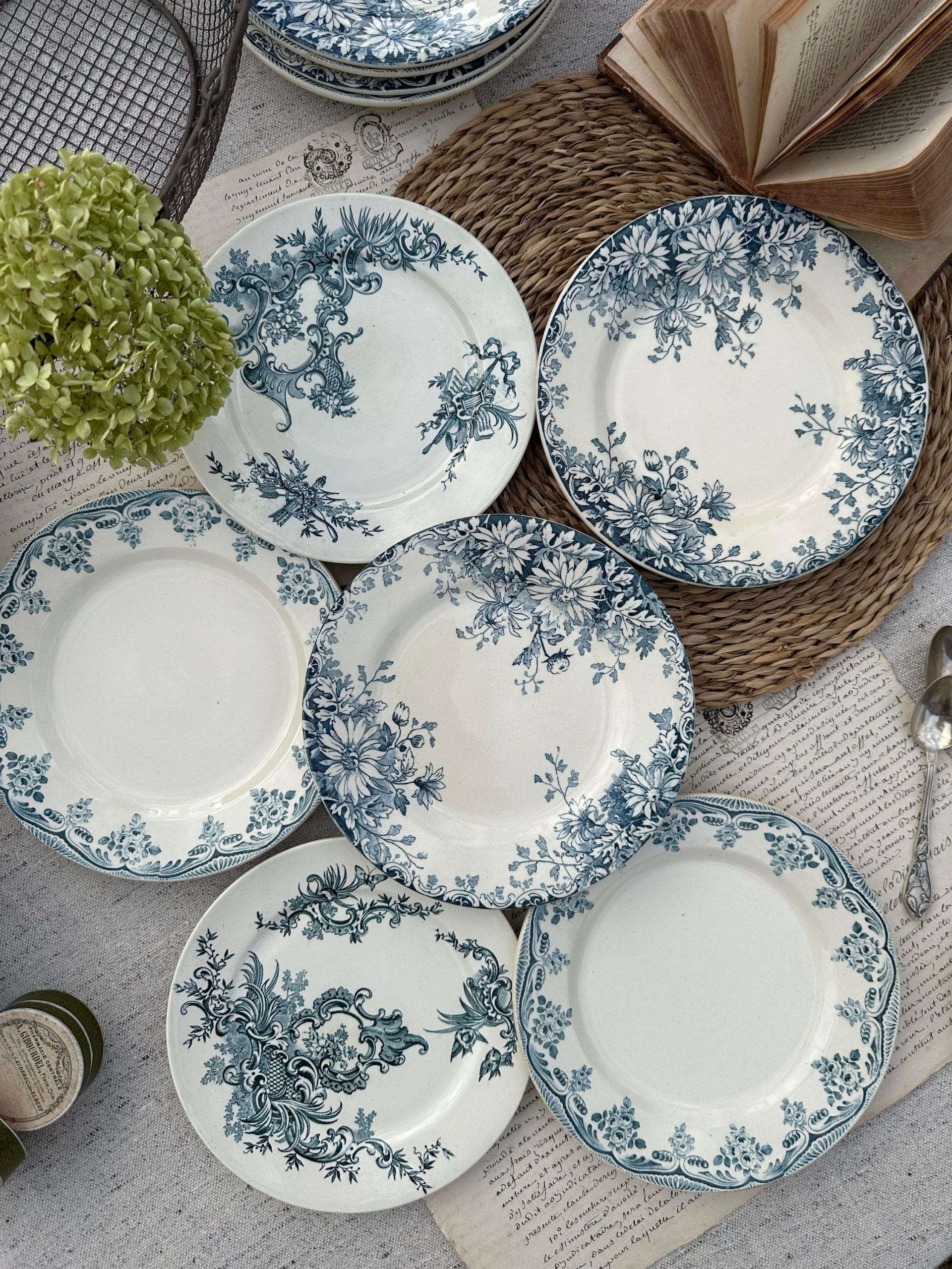 I. Set of 6 mismatched dessert plates