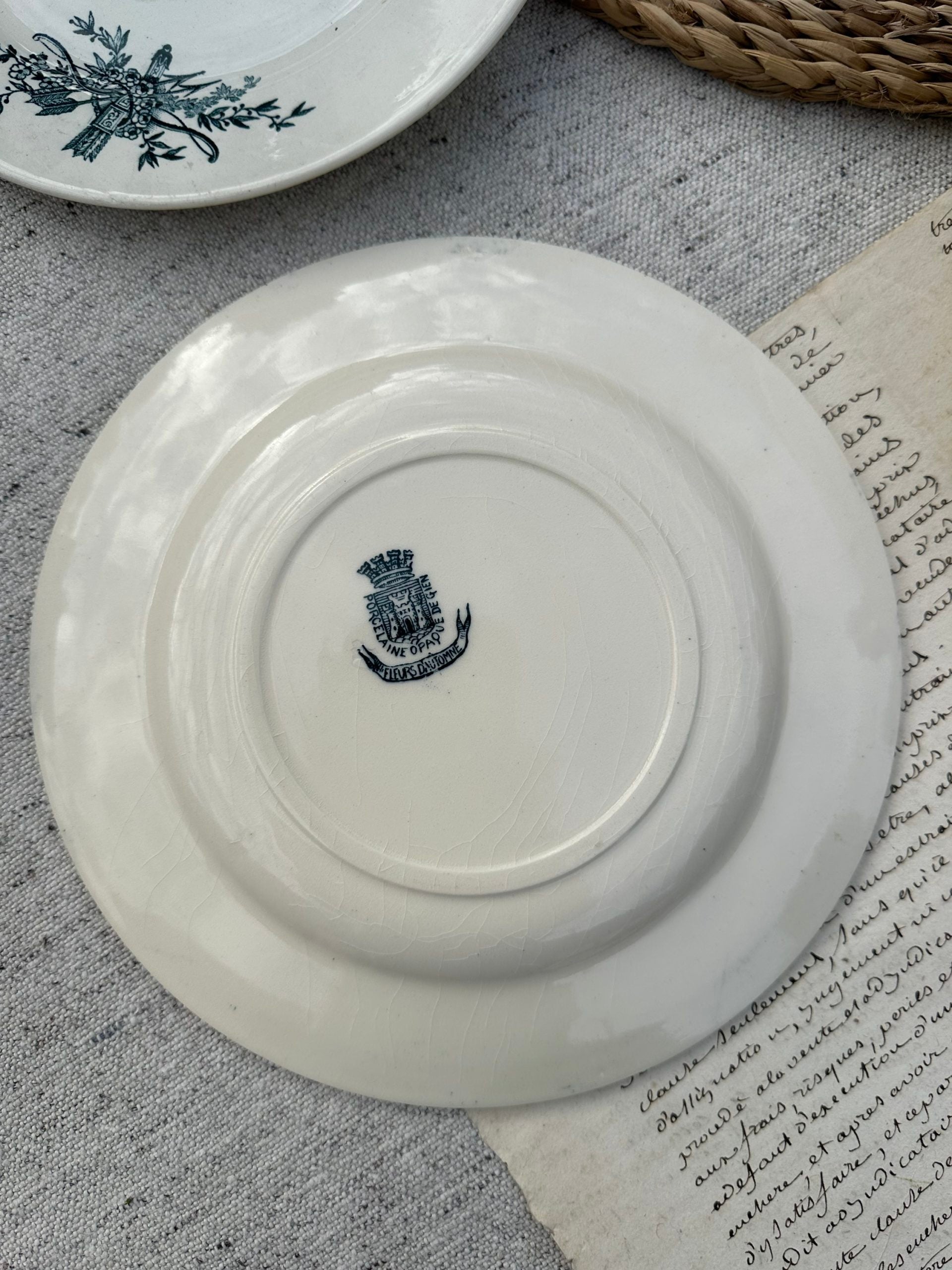 I. Set of 6 mismatched dessert plates