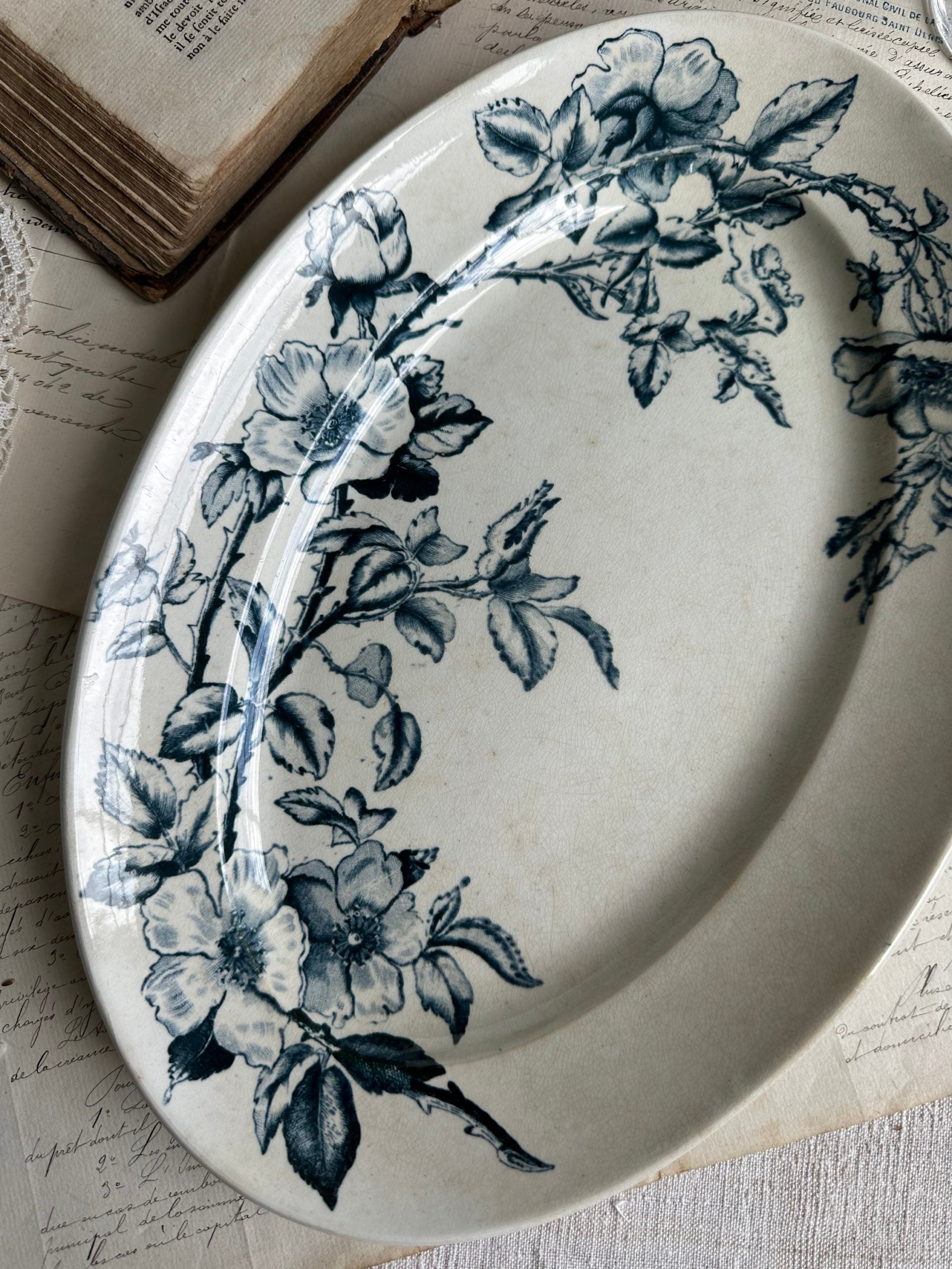 Creil and Montereau oval platter, Rosa pattern