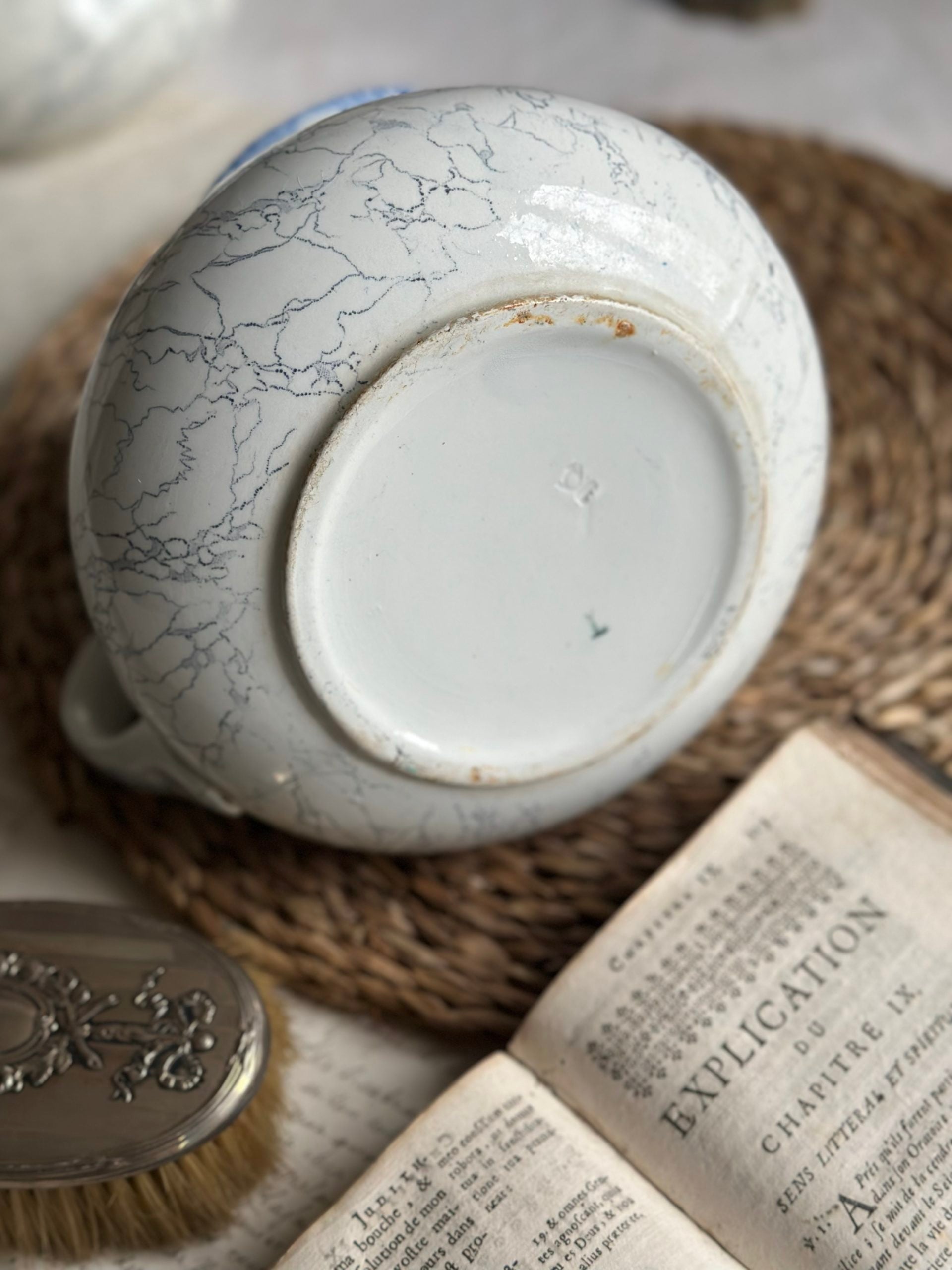 II. Chubby-cheeked jug Lunéville Athens